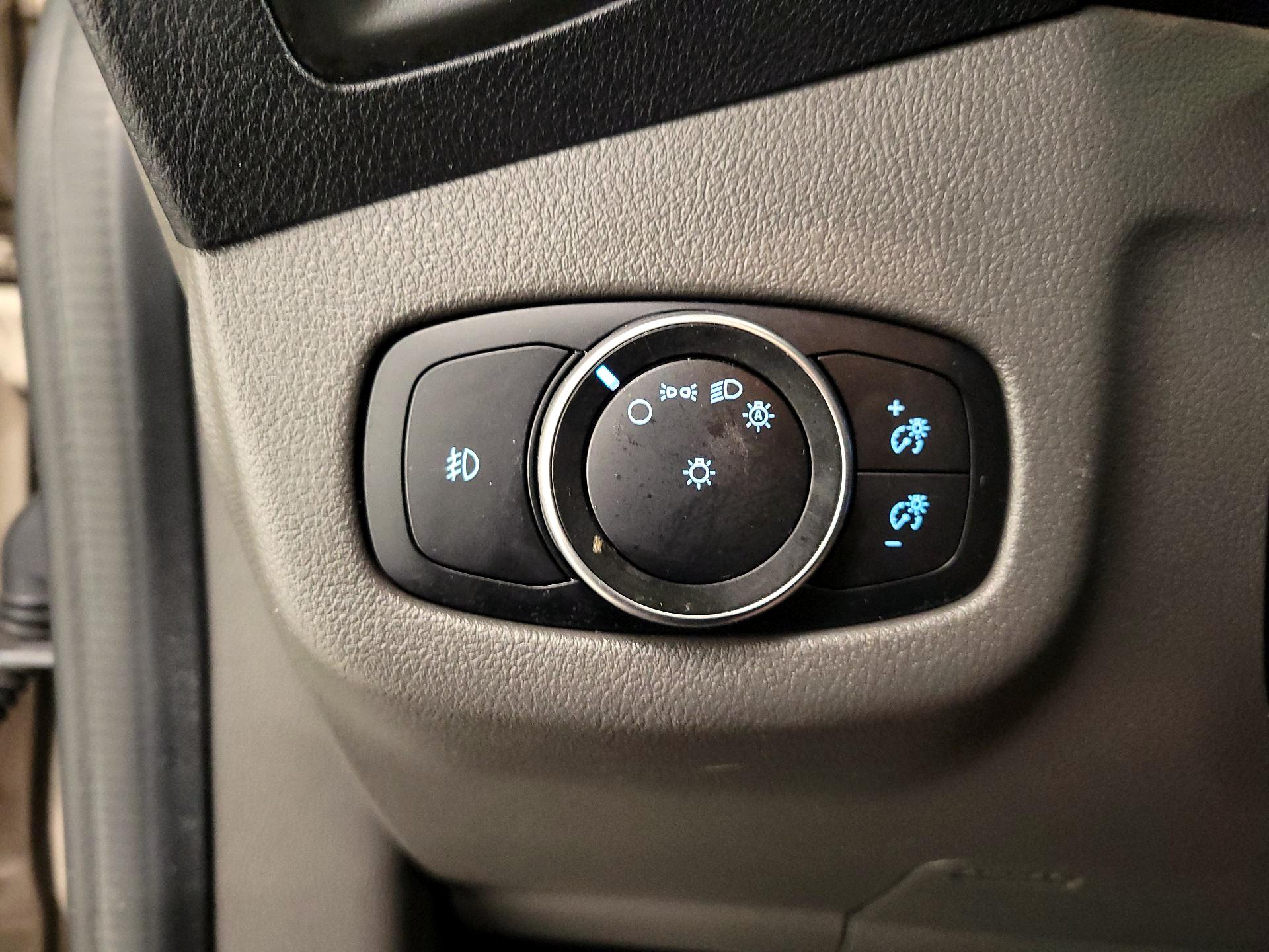 Thumbnail: 2020 Ford Transit Series - 13