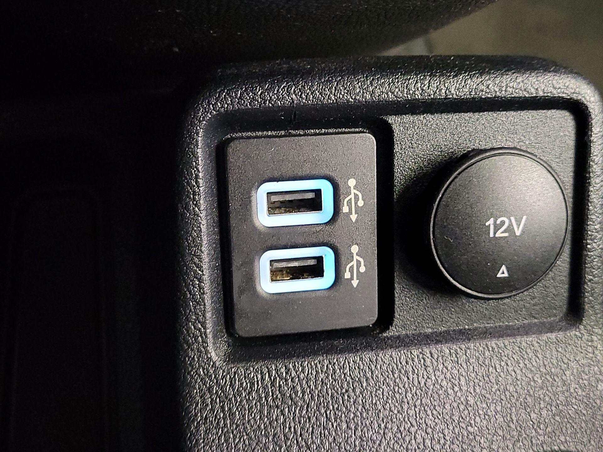 Thumbnail: 2020 Ford Transit Series - 19