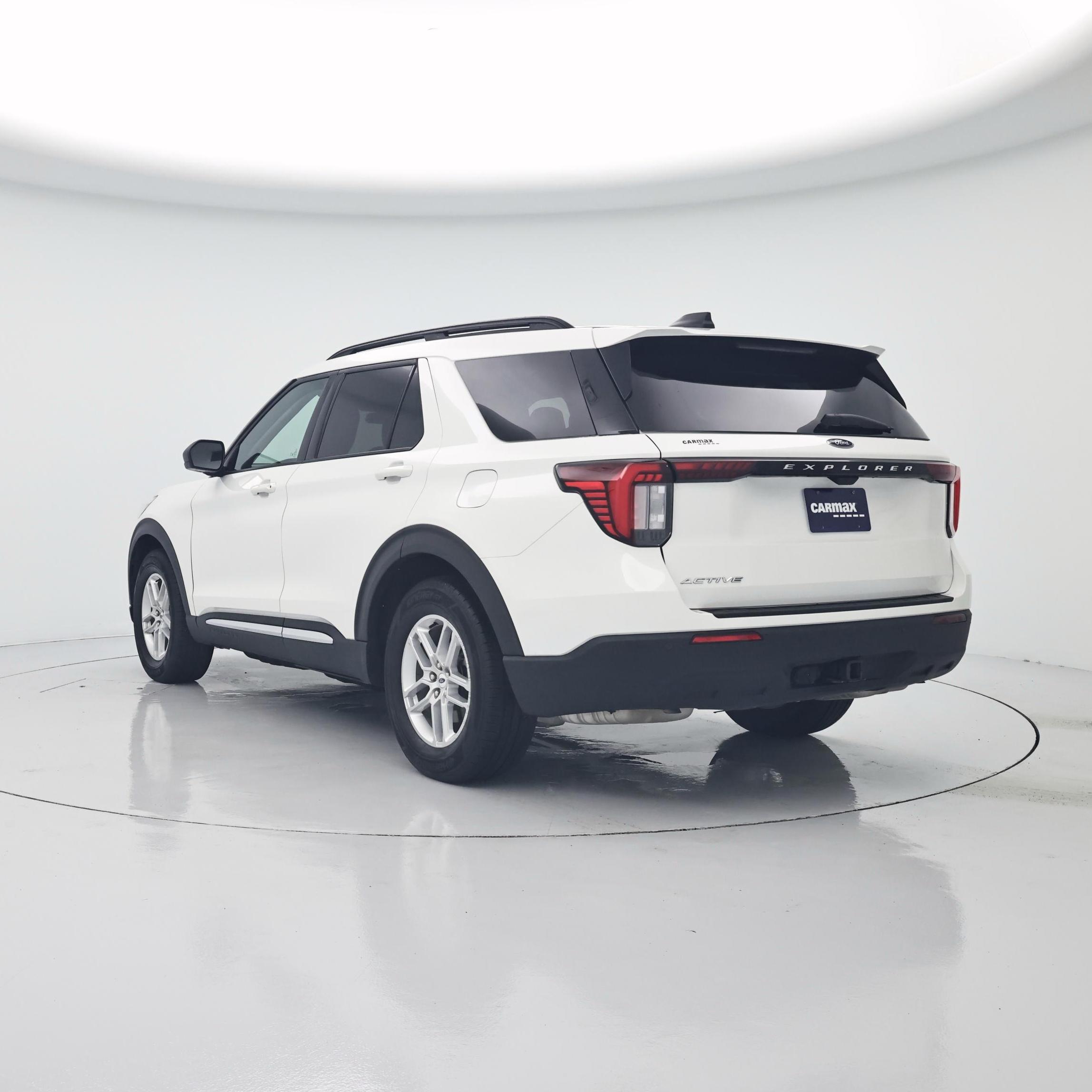 Thumbnail: 2025 Ford Explorer - 2