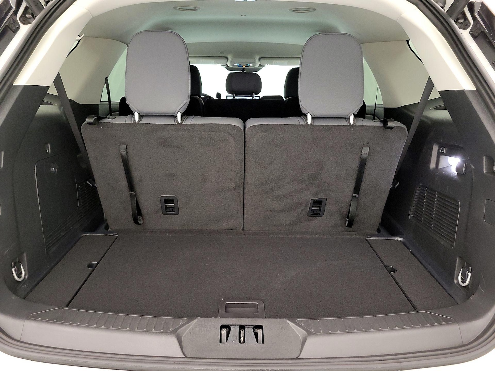 2025 Ford Explorer Active - Photo 22