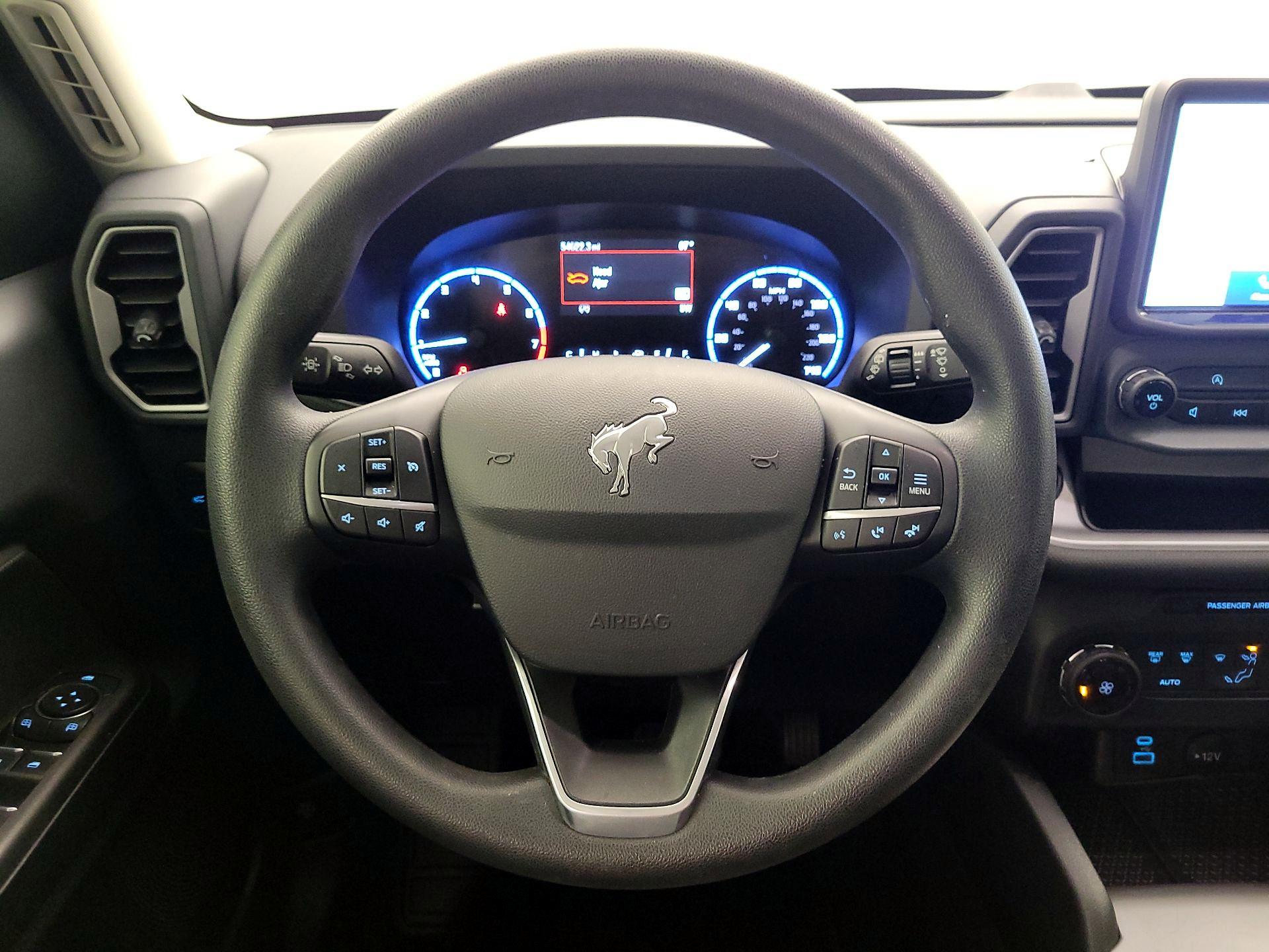 Thumbnail: 2021 Ford Bronco Sport - 10