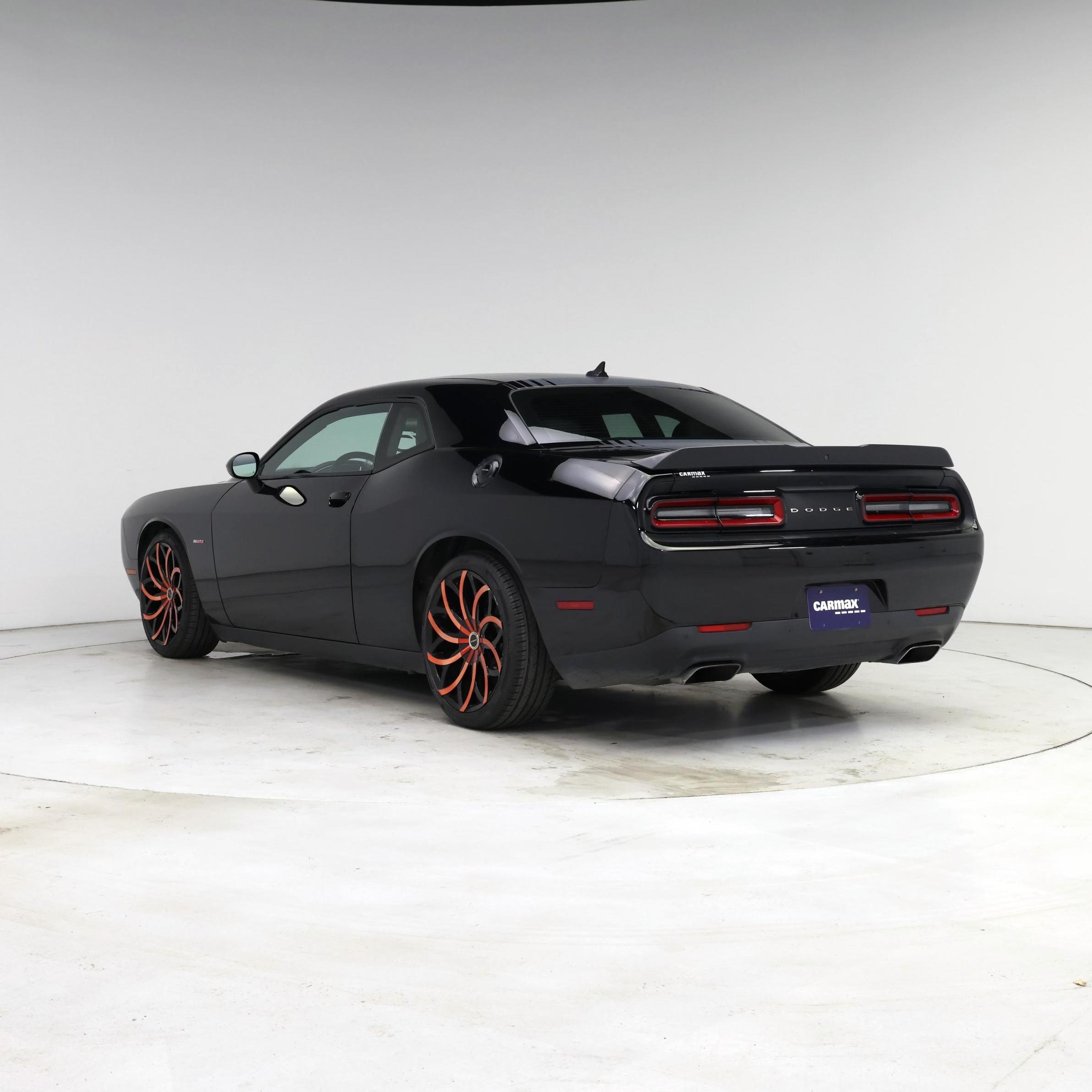 Thumbnail: 2016 Dodge Challenger - 2