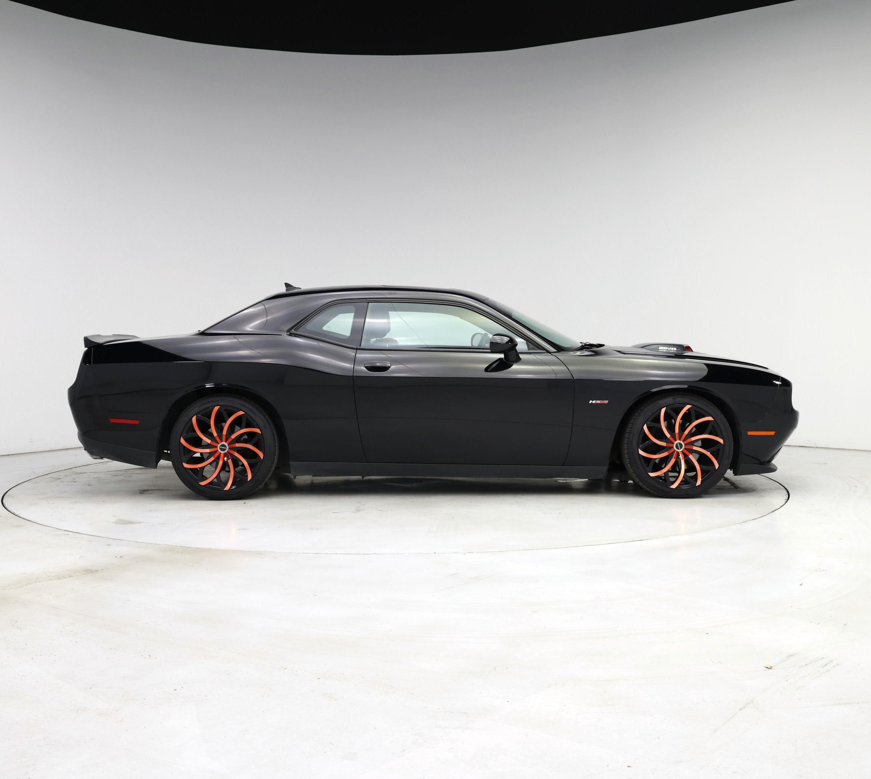 Thumbnail: 2016 Dodge Challenger - 7