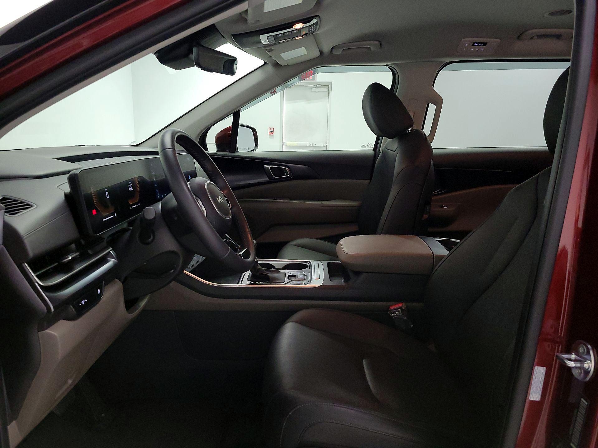 Thumbnail: 2025 Kia Carnival - 11