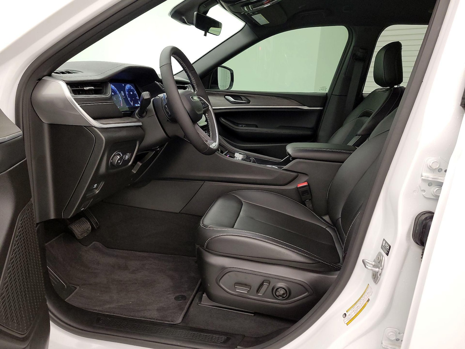 2025 Jeep Grand Cherokee Limited - Photo 12
