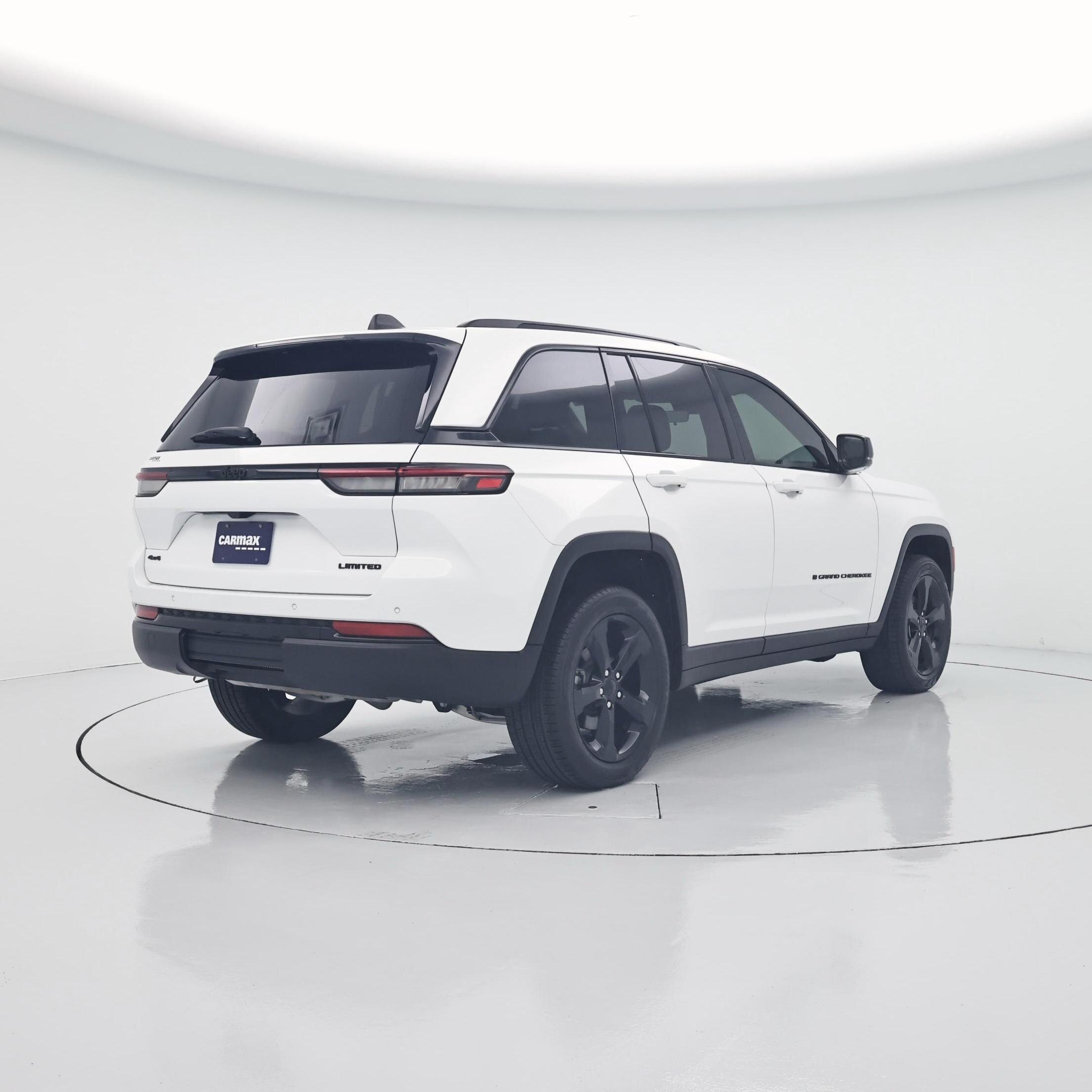 Thumbnail: 2025 Jeep Grand Cherokee - 8