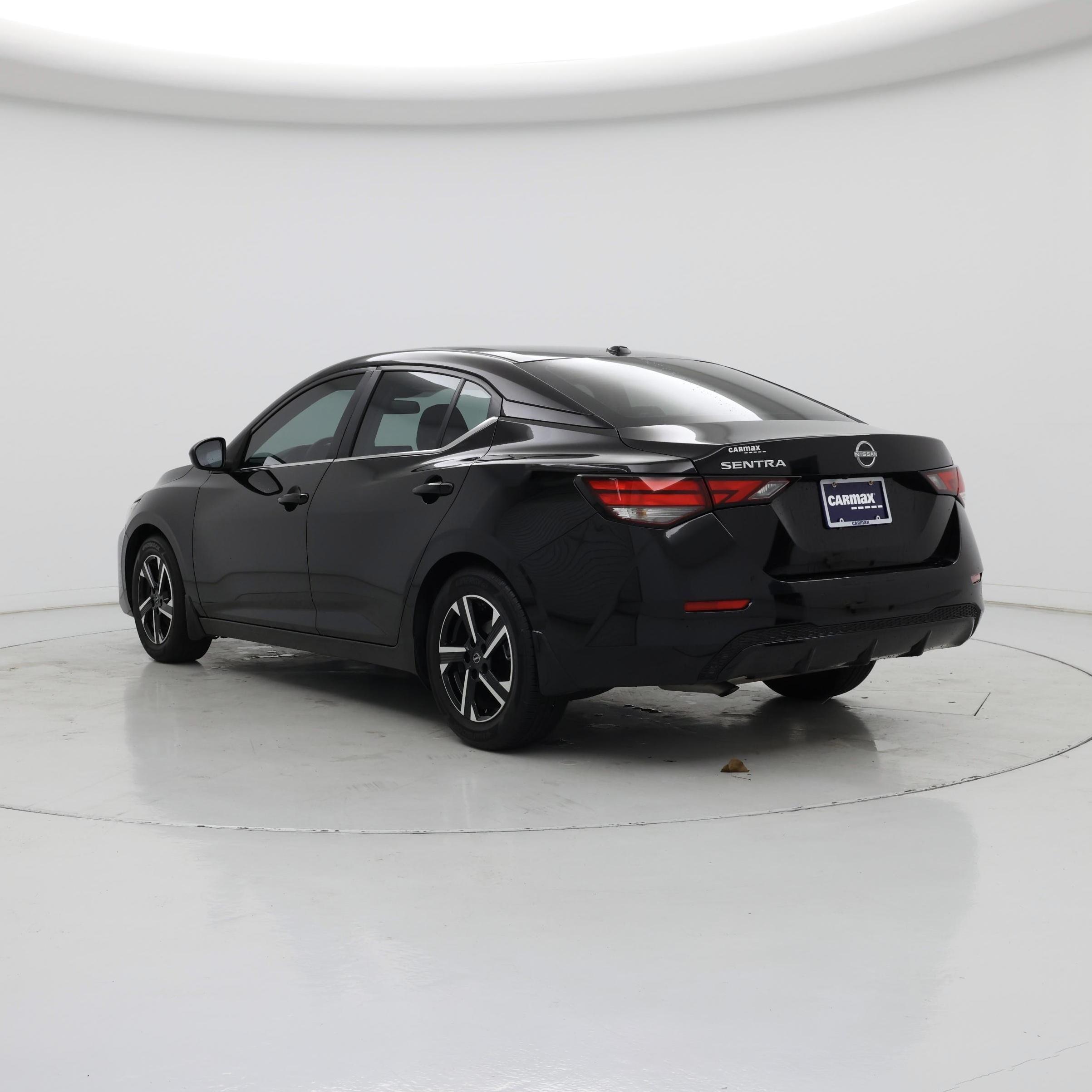 Thumbnail: 2025 Nissan Sentra - 2