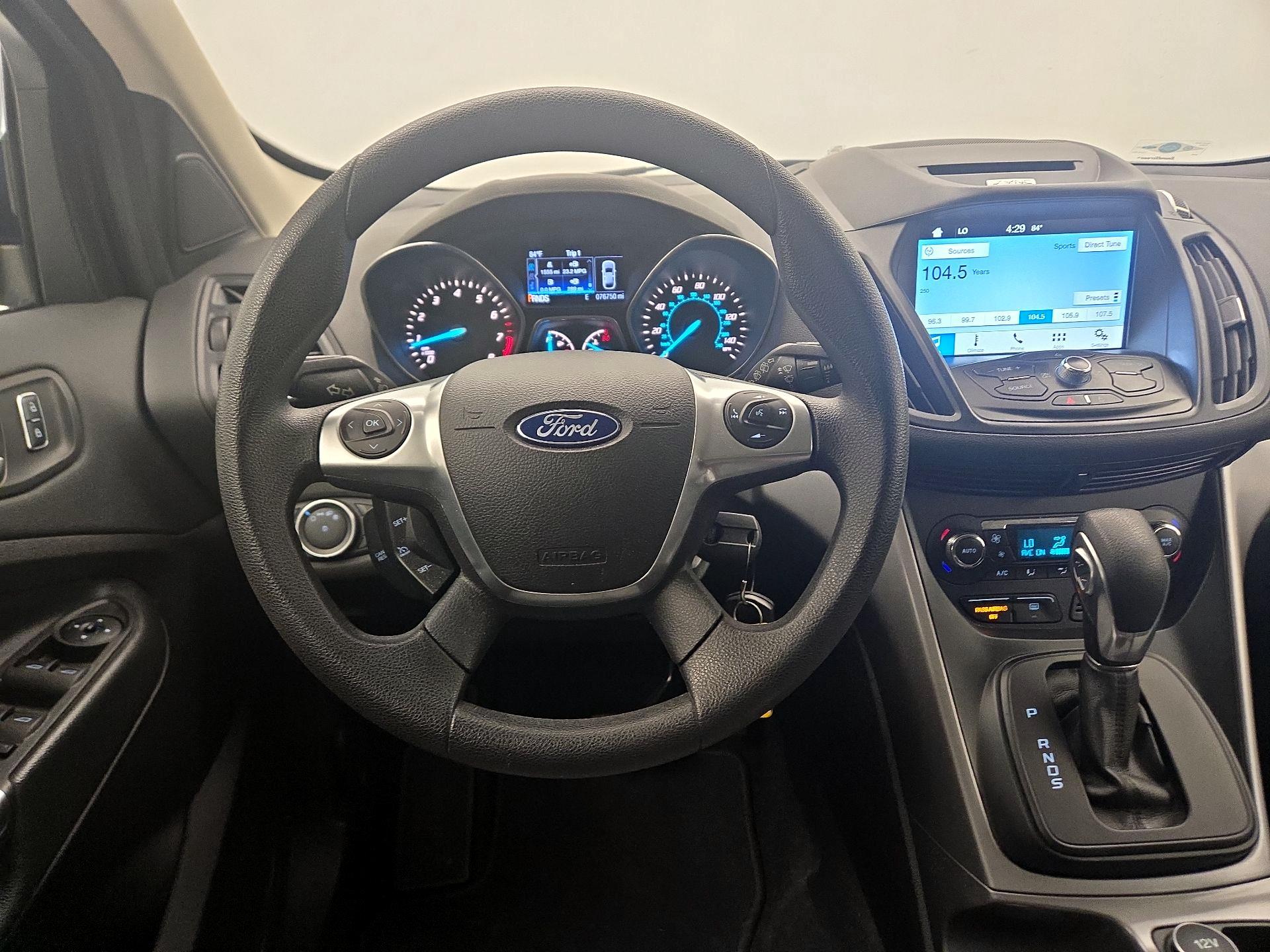 Thumbnail: 2016 Ford Escape - 10