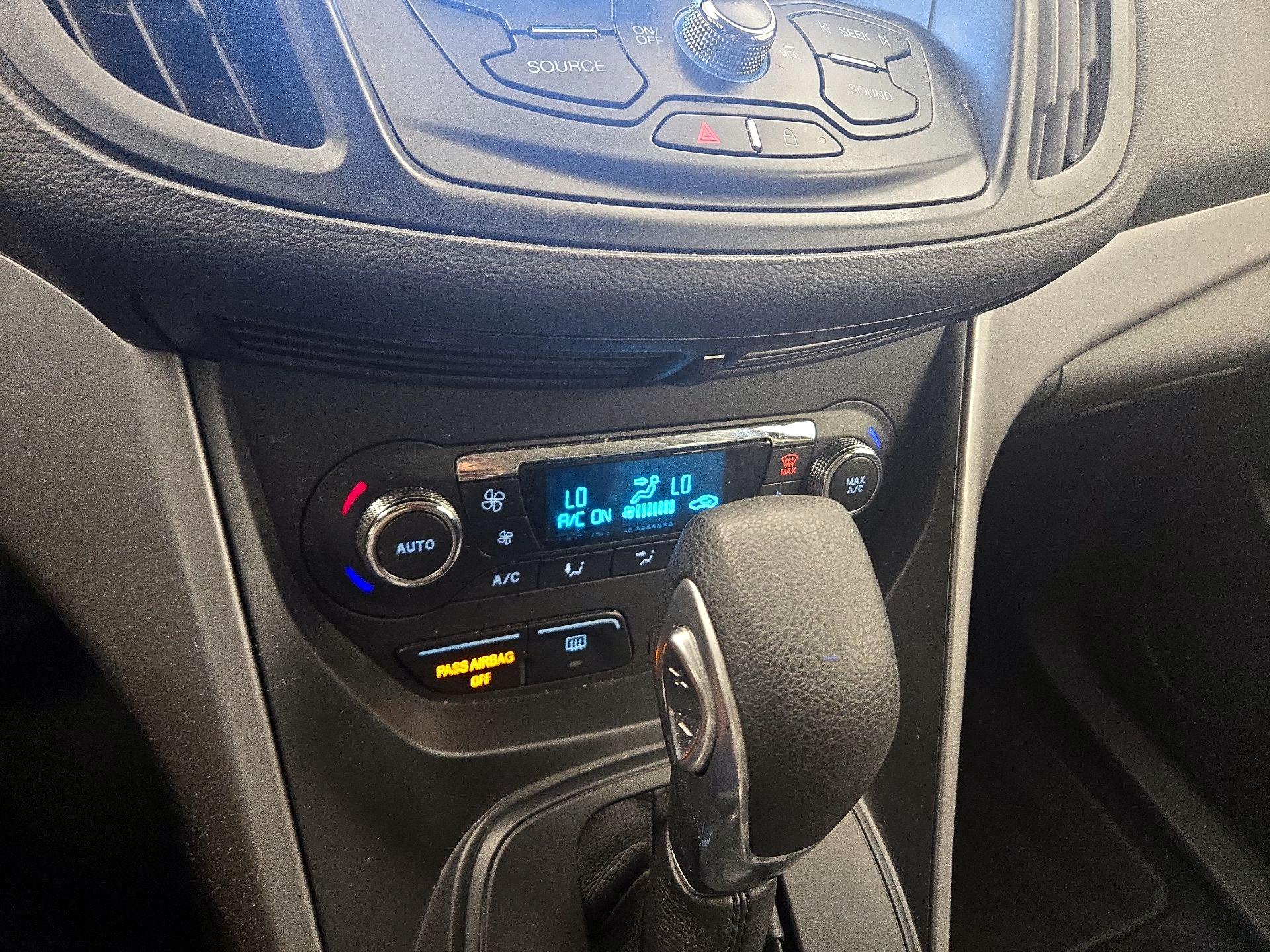 Thumbnail: 2016 Ford Escape - 16