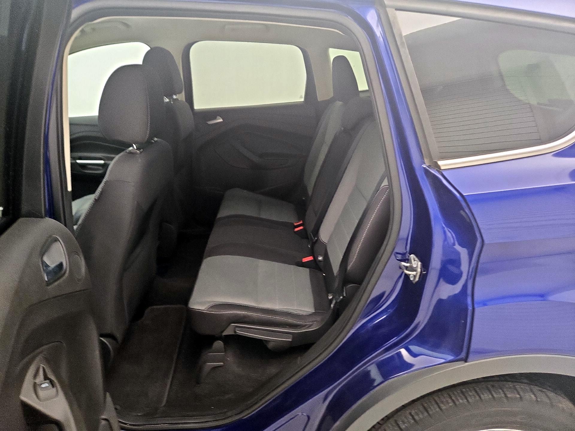 Thumbnail: 2016 Ford Escape - 19