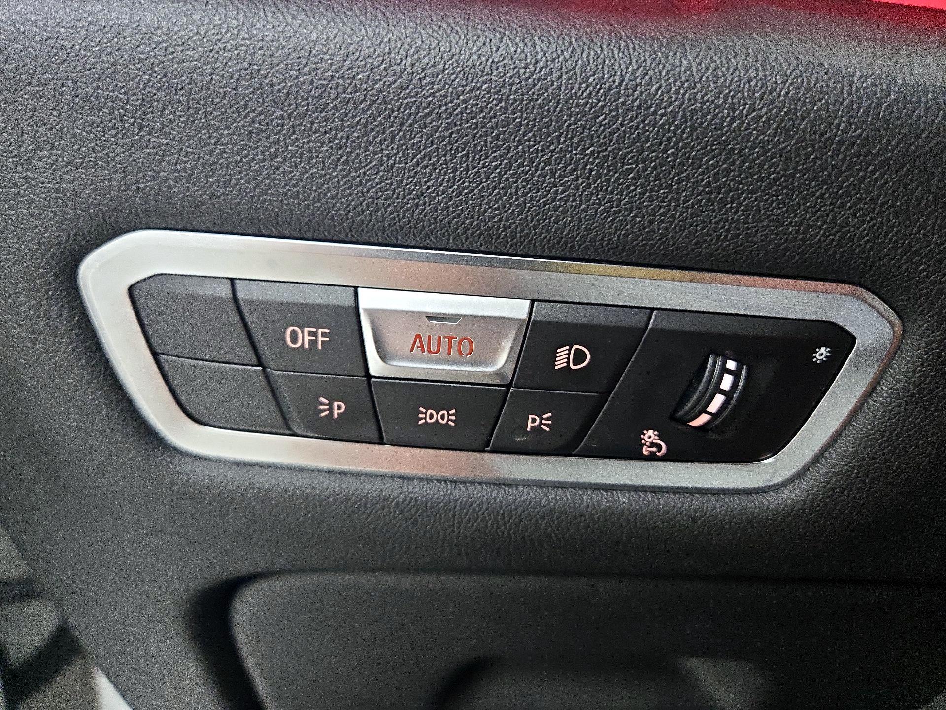 Thumbnail: 2023 BMW X5 - 13