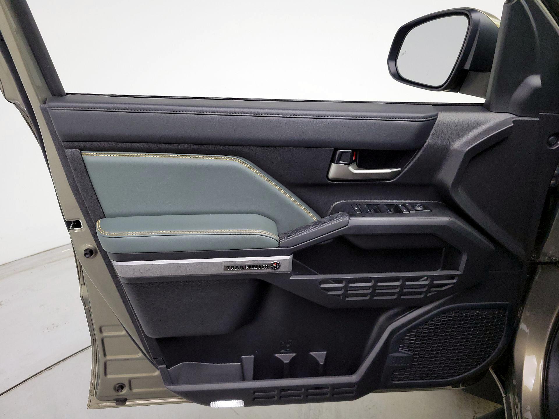 Thumbnail: 2024 Toyota Tacoma - 12