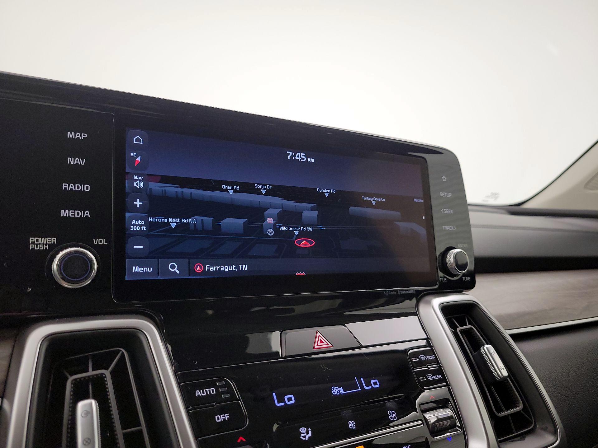 Thumbnail: 2022 Kia Sorento - 14