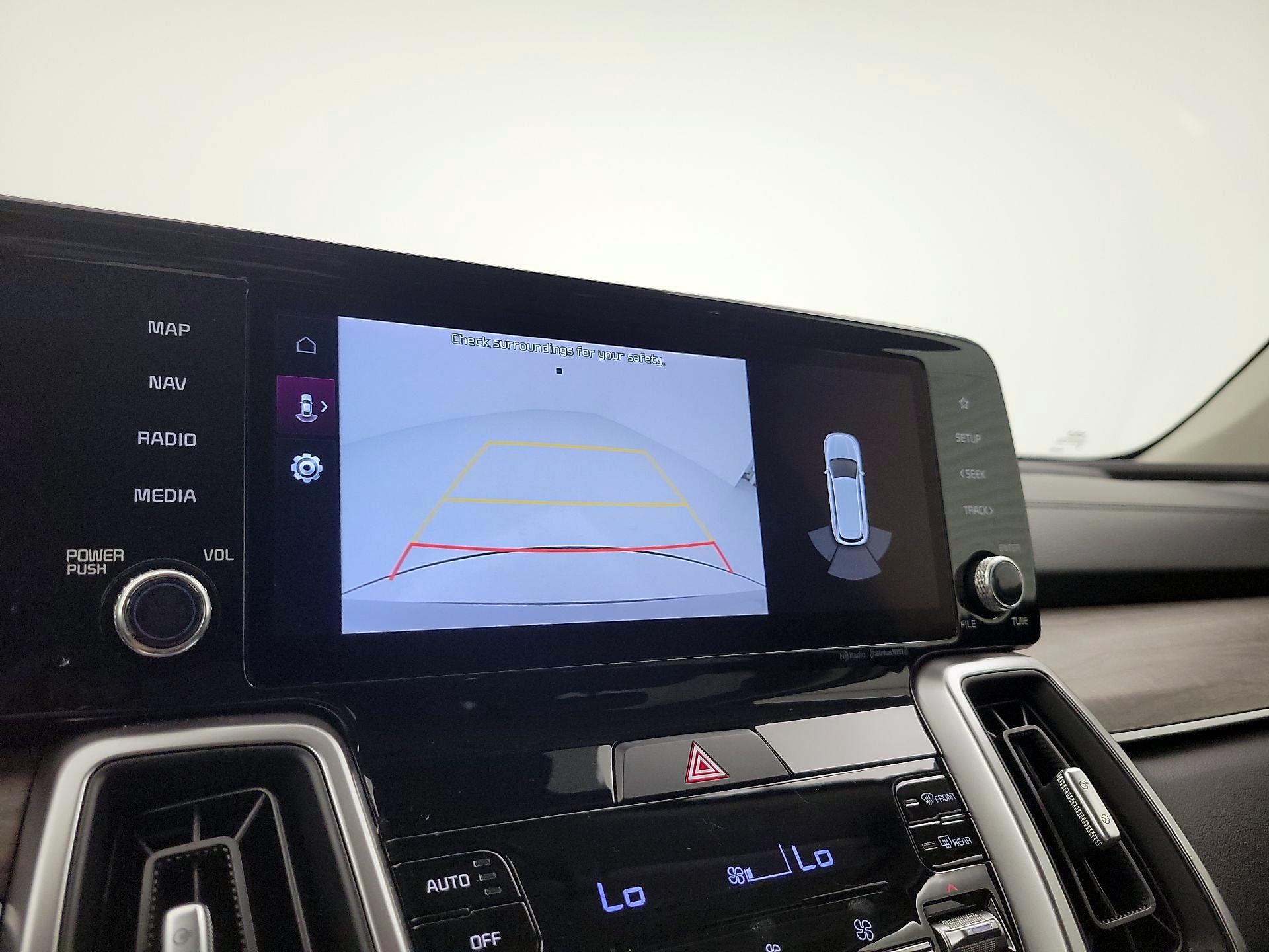 Thumbnail: 2022 Kia Sorento - 15