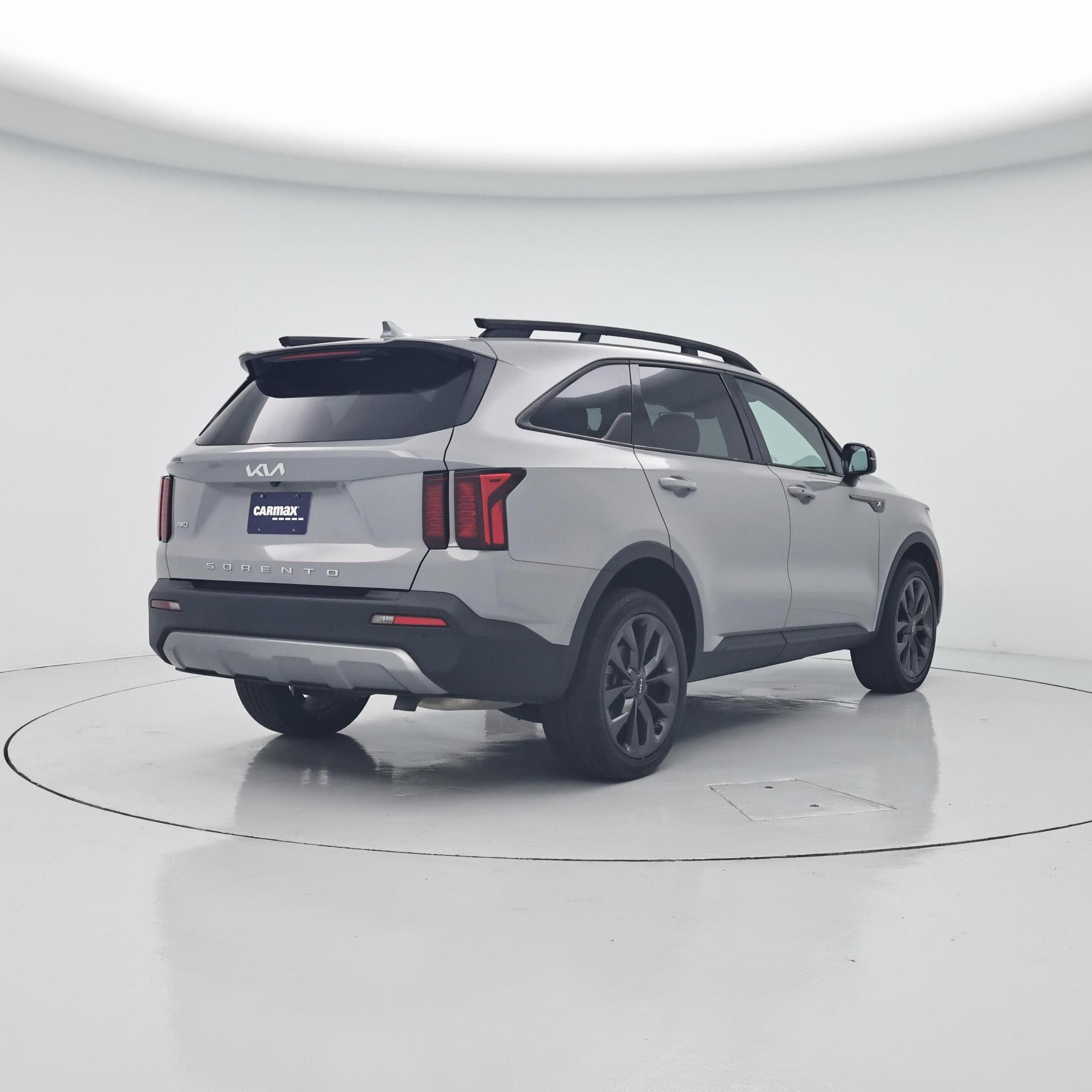 Thumbnail: 2022 Kia Sorento - 8