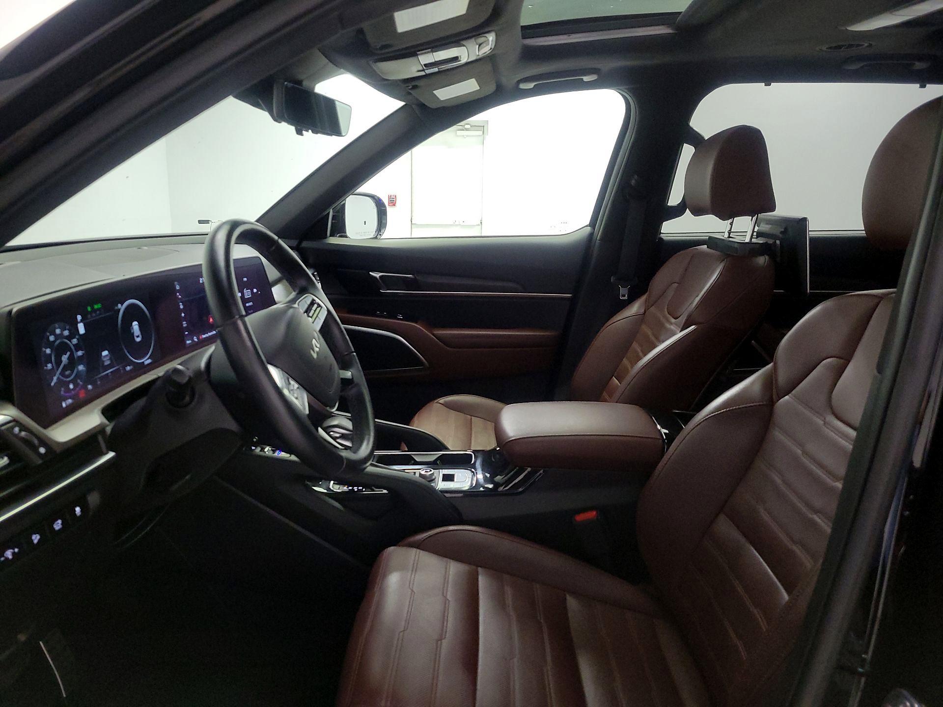 Thumbnail: 2023 Kia Telluride - 11