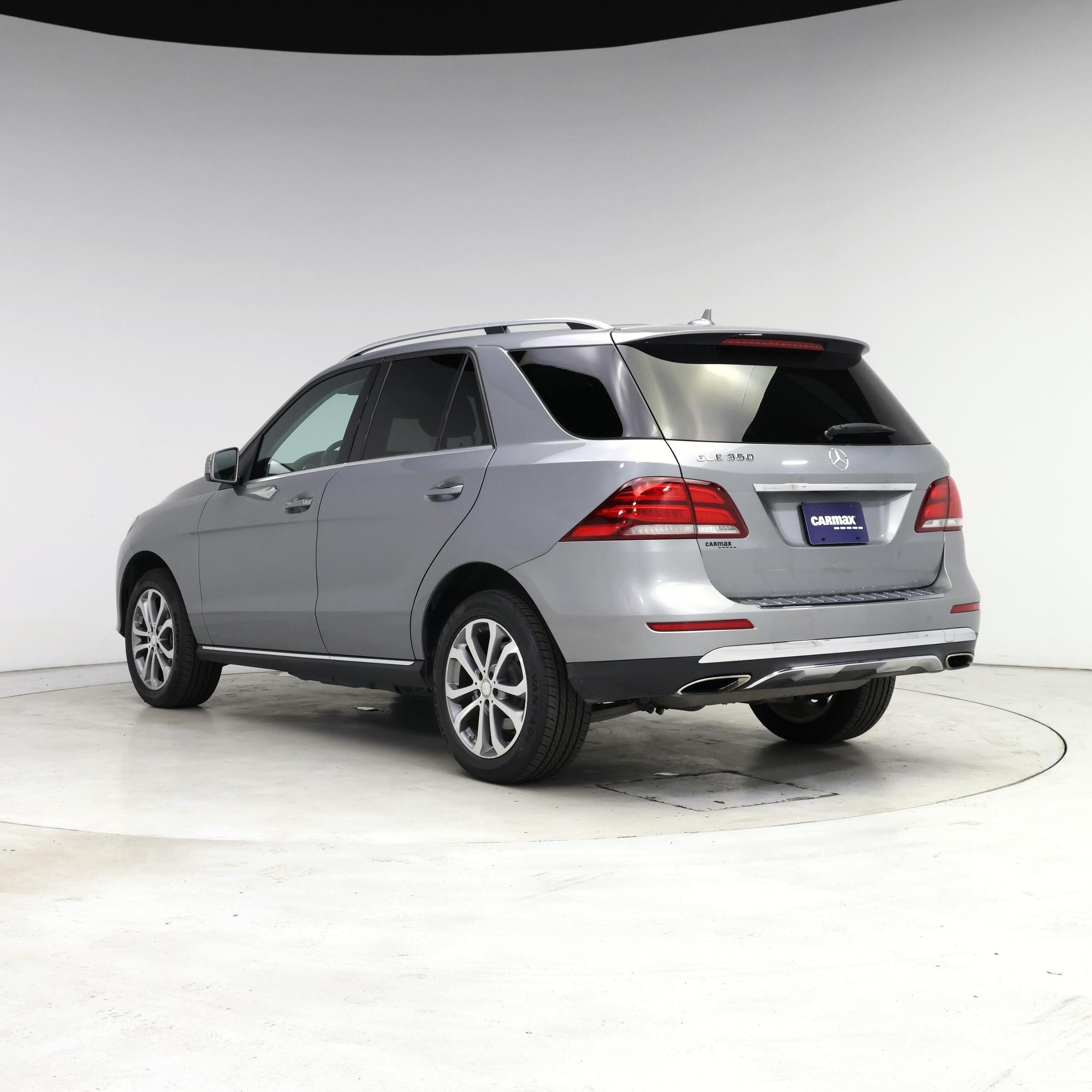 Thumbnail: 2016 Mercedes-Benz GLE - 2