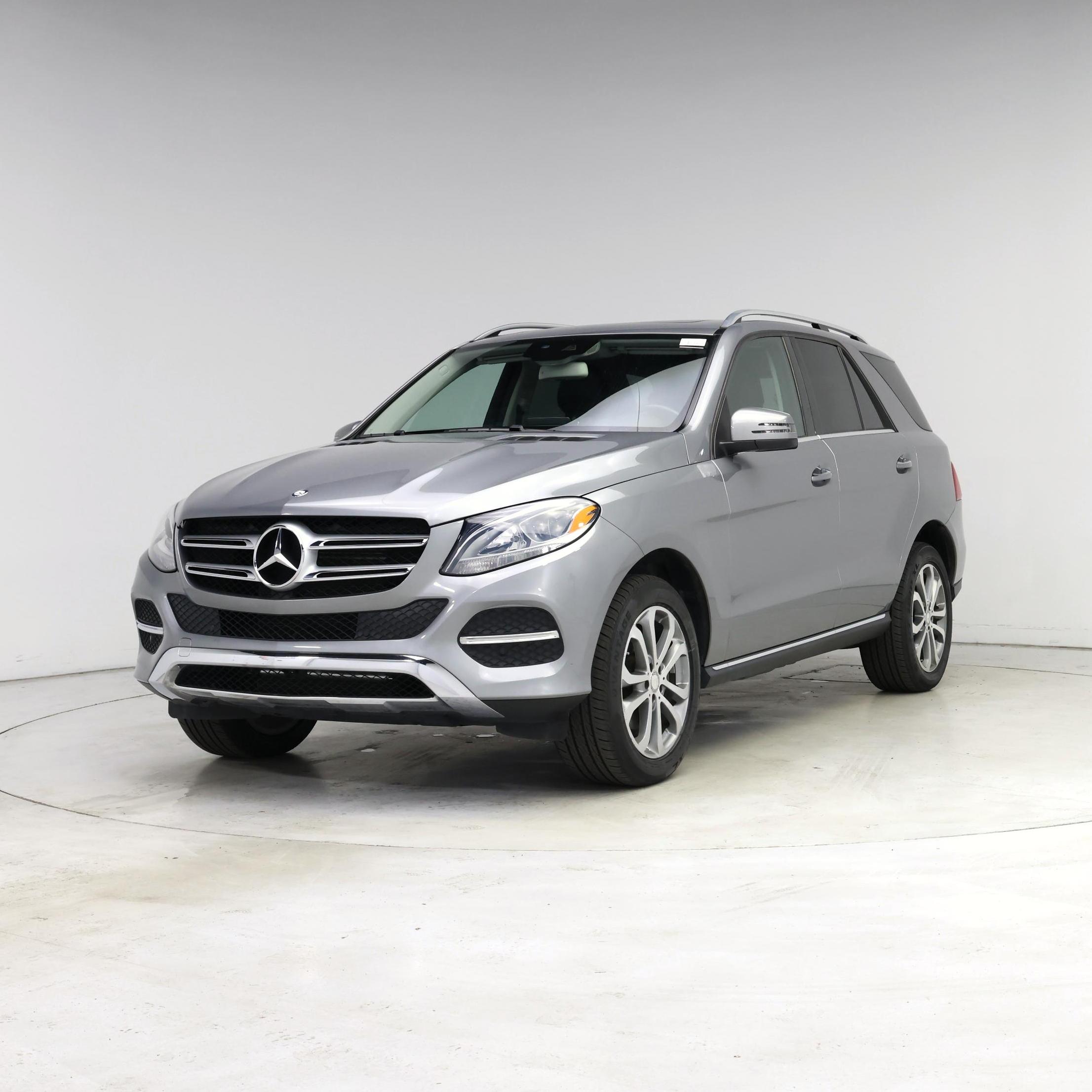 Thumbnail: 2016 Mercedes-Benz GLE - 4