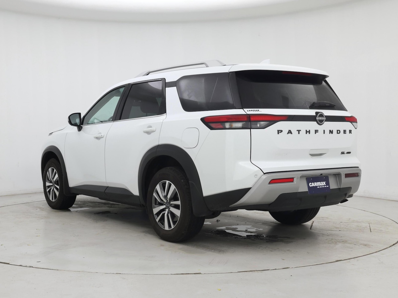 2025 Nissan Pathfinder SL - Photo 3