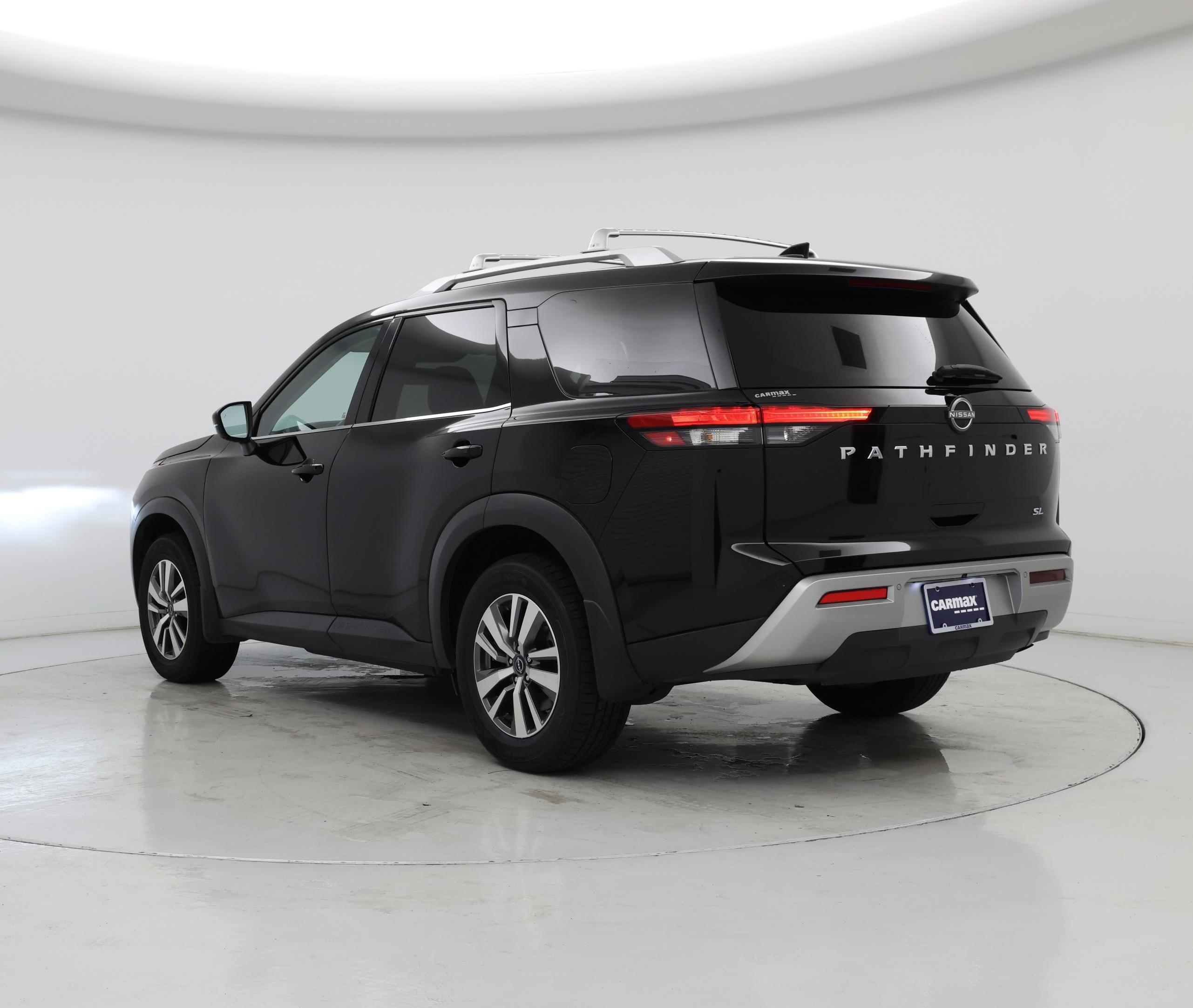 Thumbnail: 2022 Nissan Pathfinder - 2