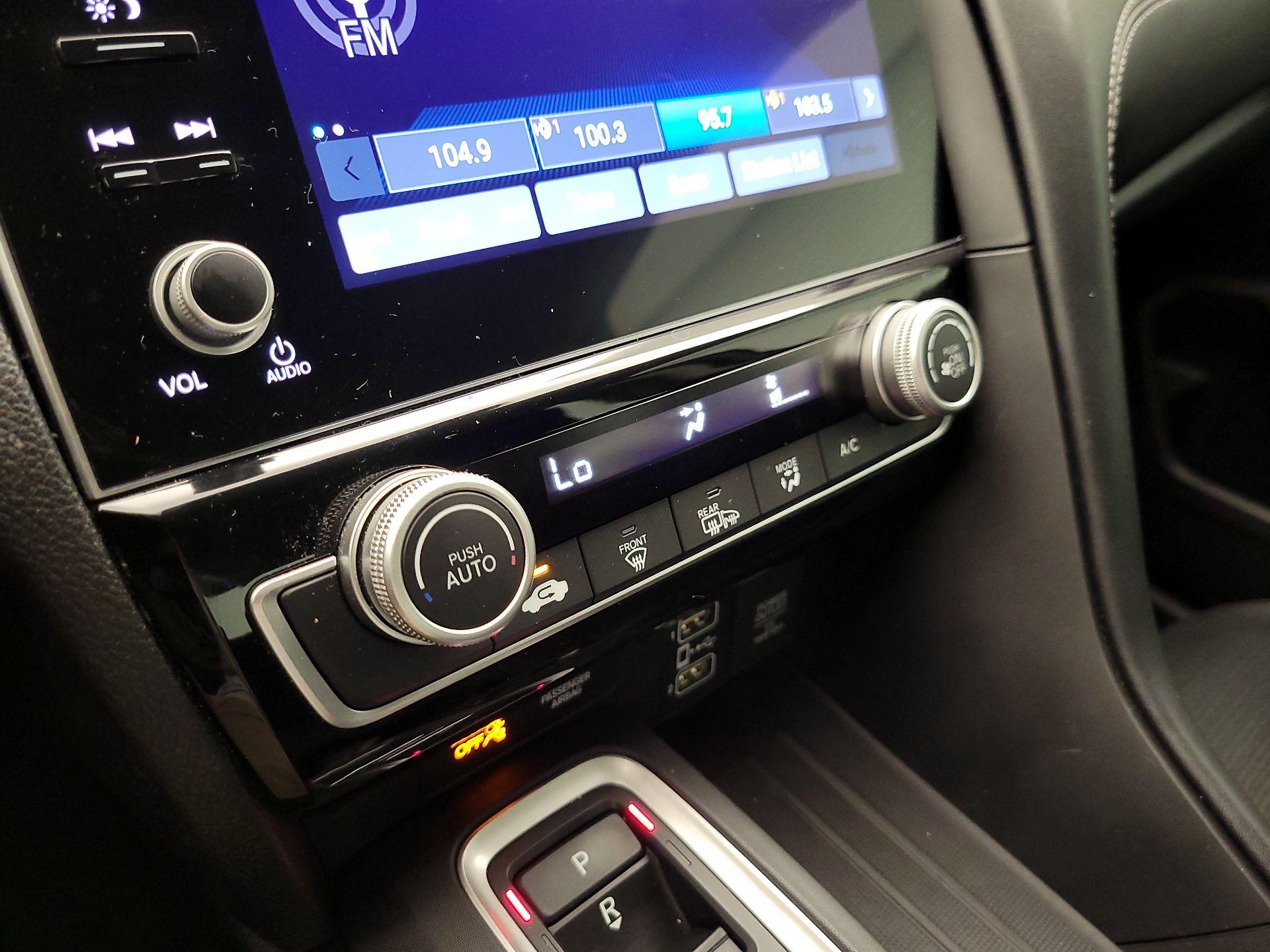 Thumbnail: 2021 Honda Insight - 16