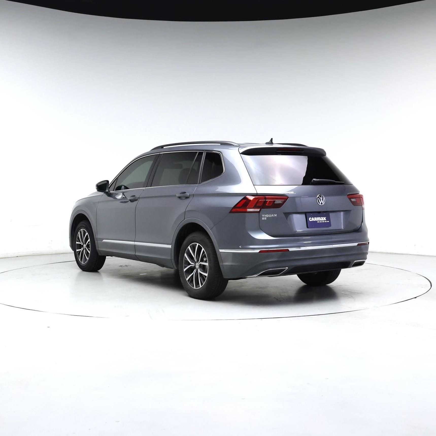 Thumbnail: 2020 Volkswagen Tiguan - 2