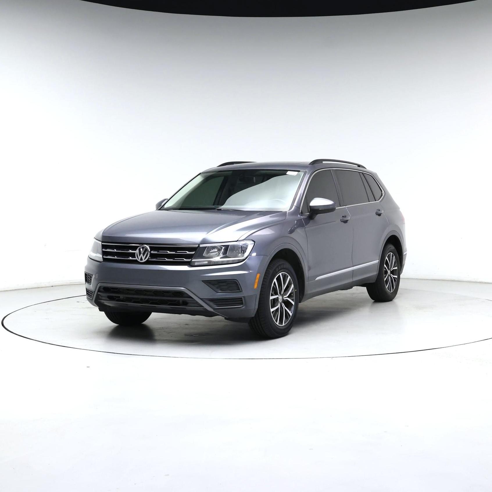 Thumbnail: 2020 Volkswagen Tiguan - 4