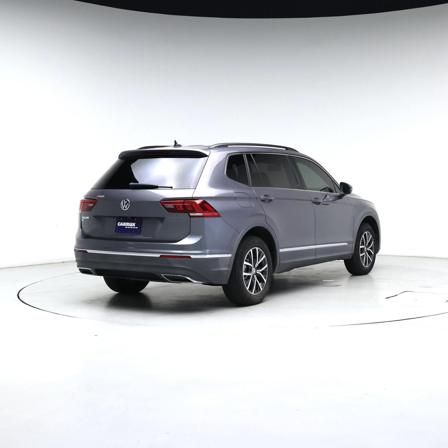 Thumbnail: 2020 Volkswagen Tiguan - 8