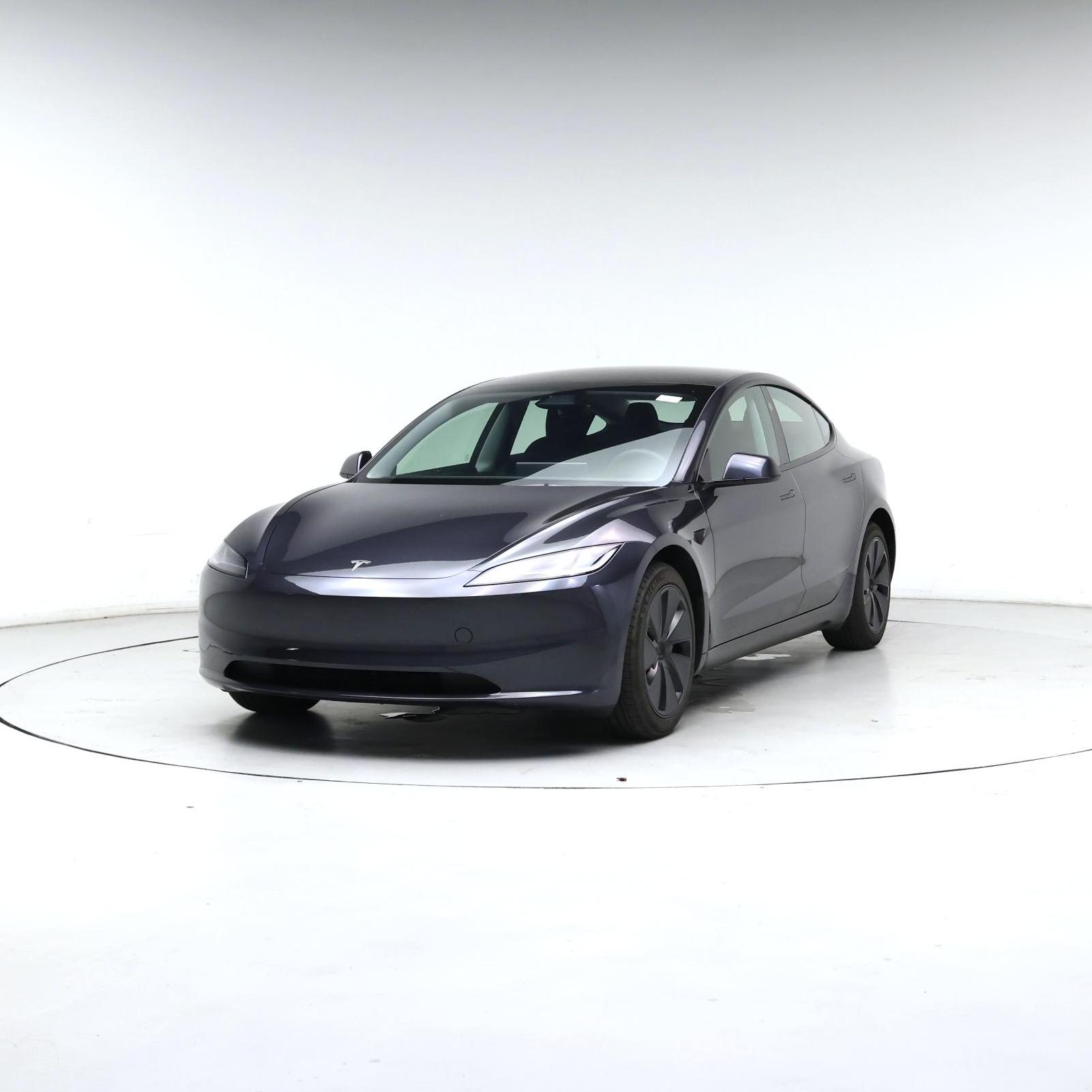 Thumbnail: 2025 Tesla Model 3 - 4