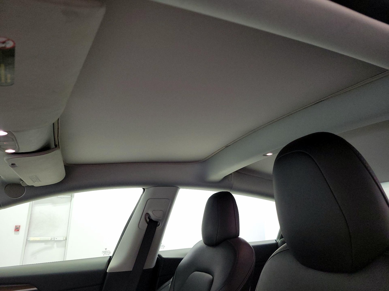 Skylight(s) & Overhead Airbags