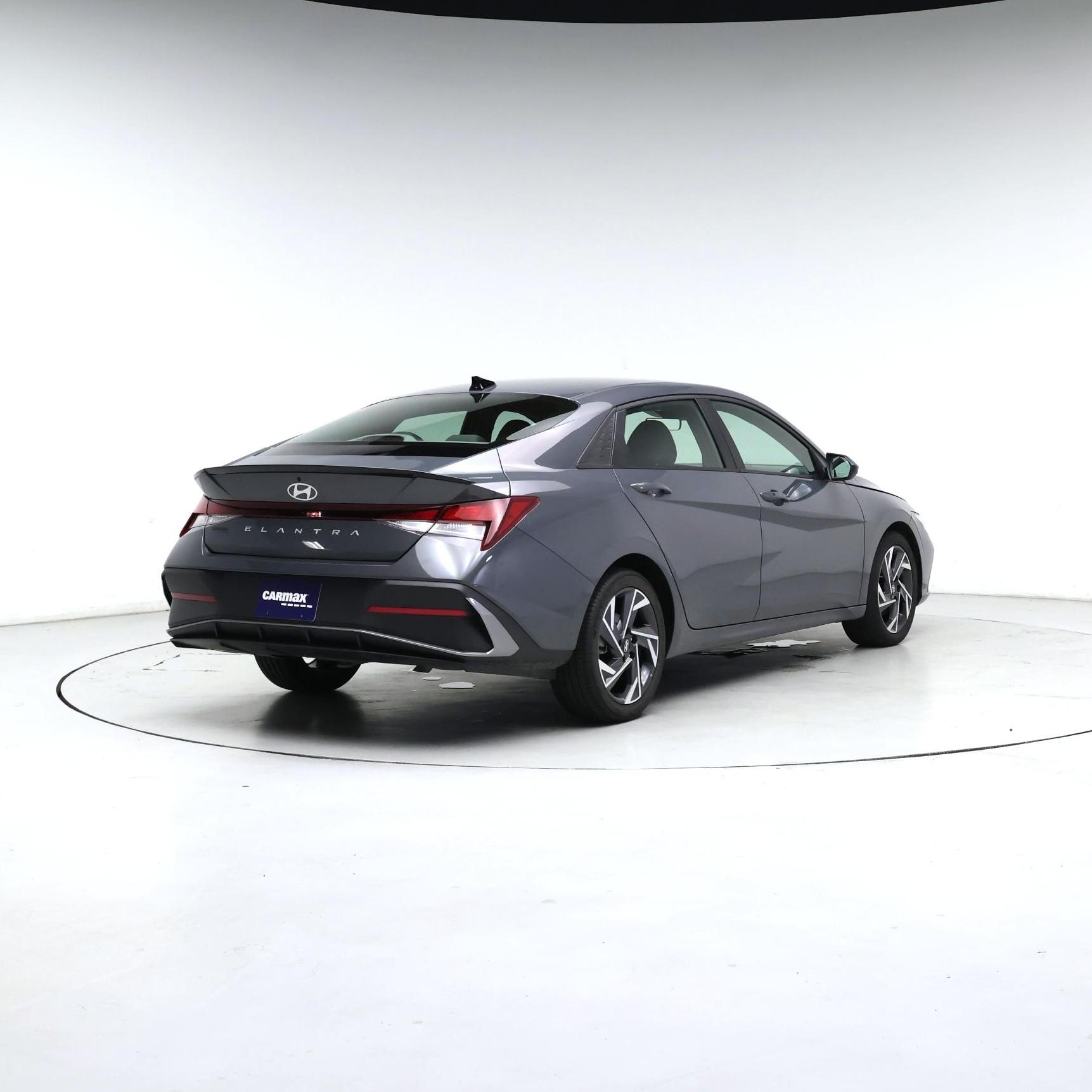 Thumbnail: 2025 Hyundai Elantra - 8