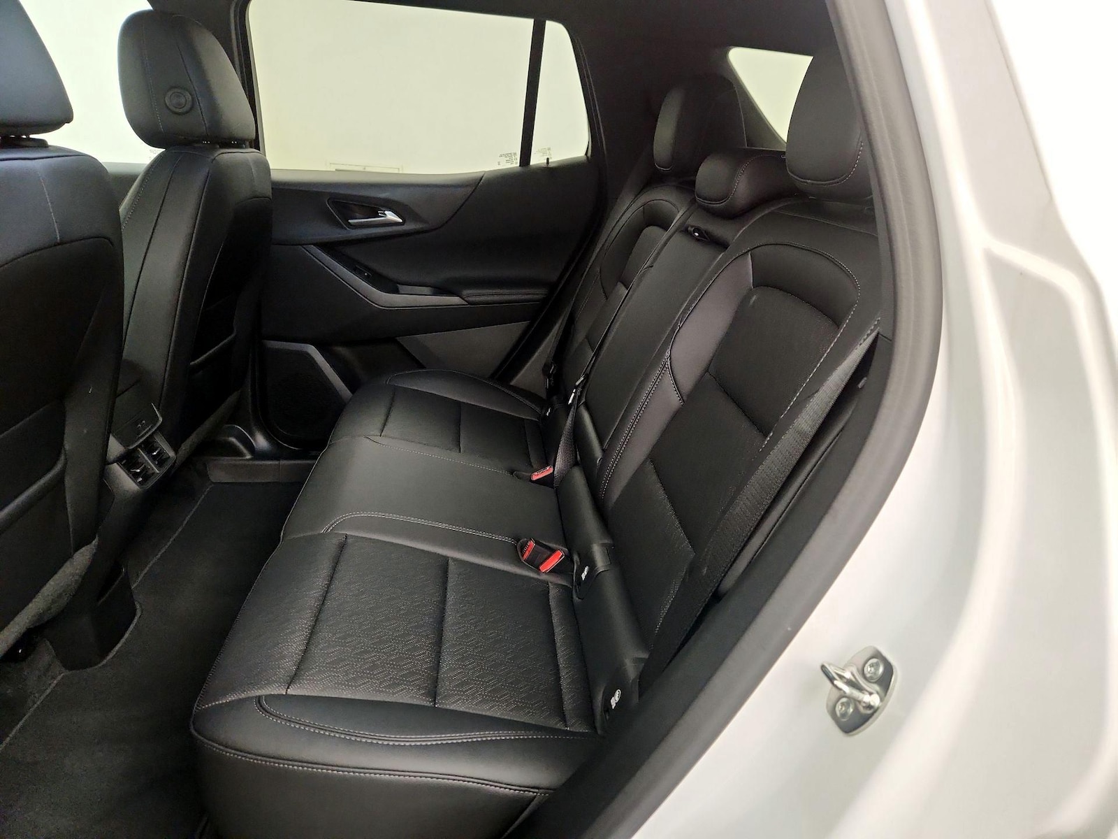 2026 Chevrolet Equinox LT - Photo 21
