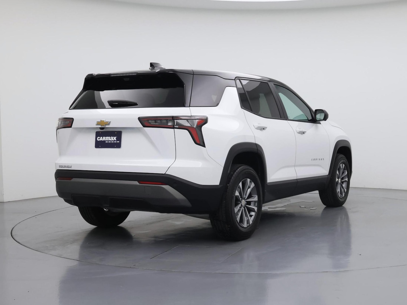 2026 Chevrolet Equinox LT - Photo 9