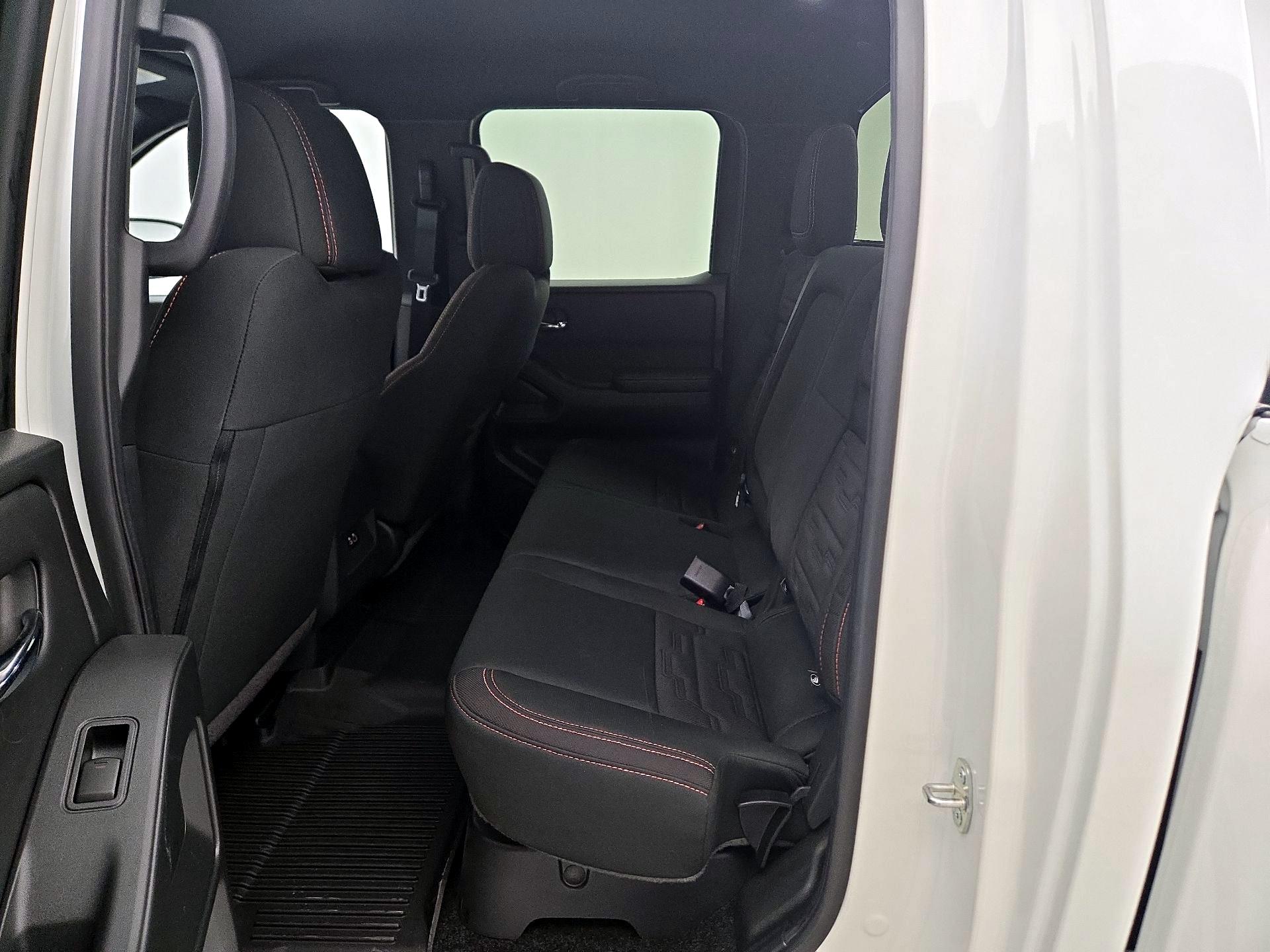 Thumbnail: 2025 Nissan Frontier - 19