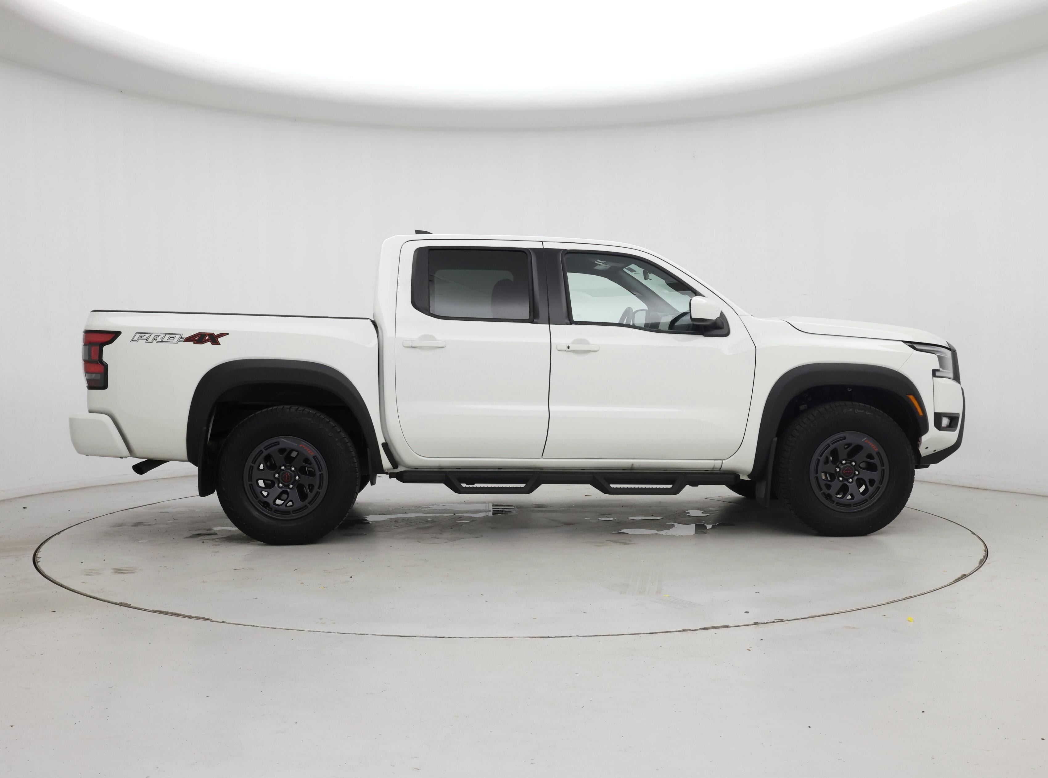 Thumbnail: 2025 Nissan Frontier - 7