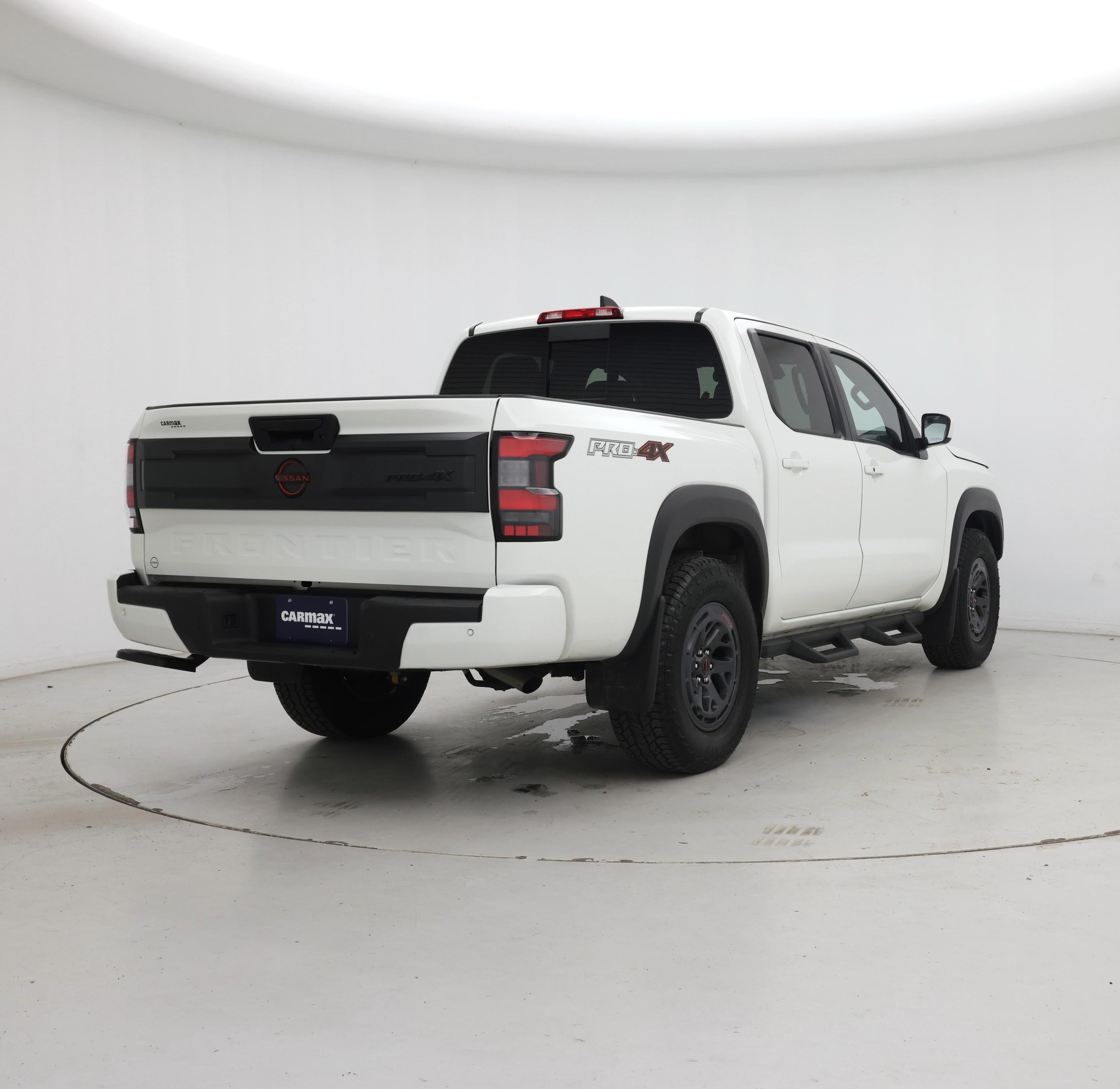 Thumbnail: 2025 Nissan Frontier - 8