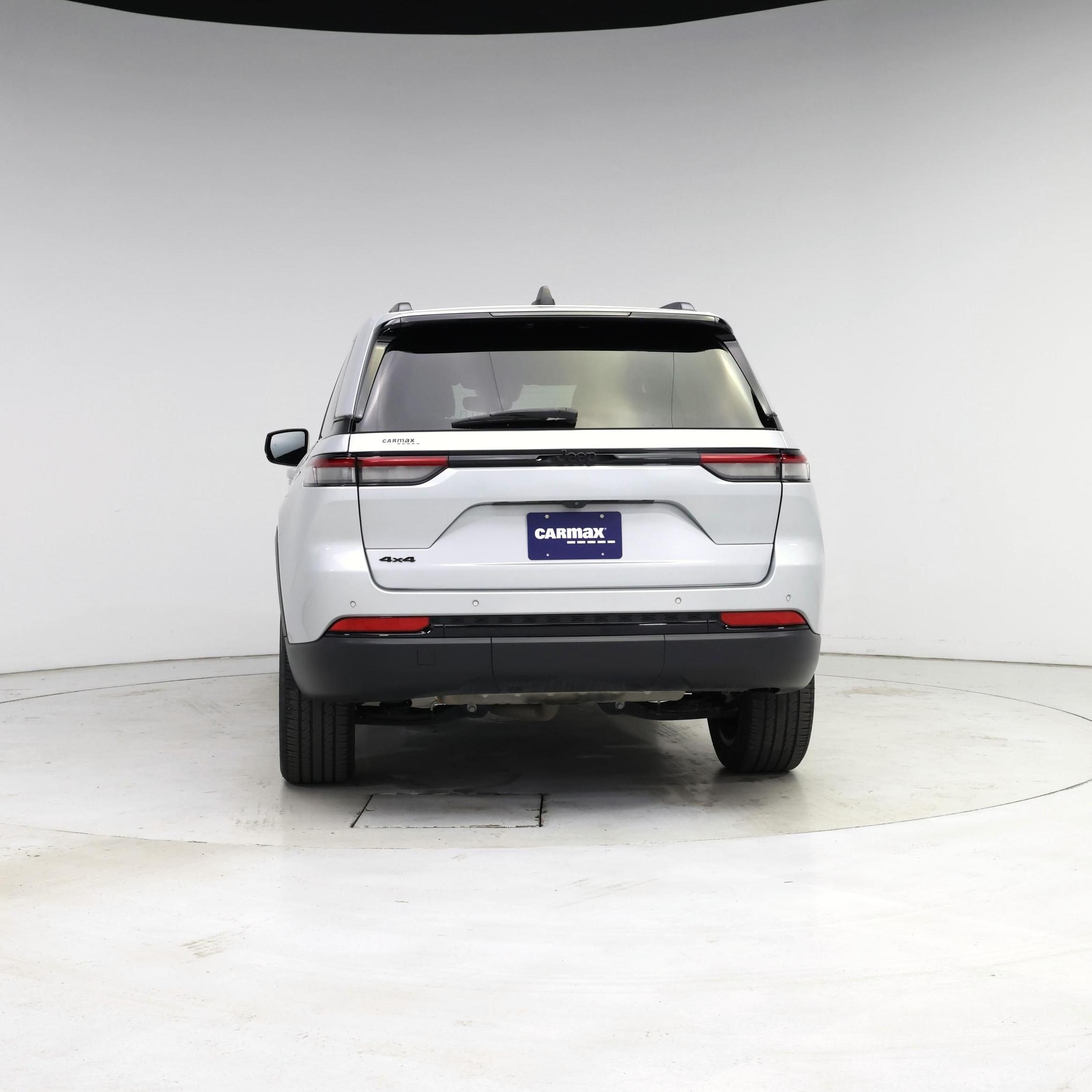 Thumbnail: 2023 Jeep Grand Cherokee - 6