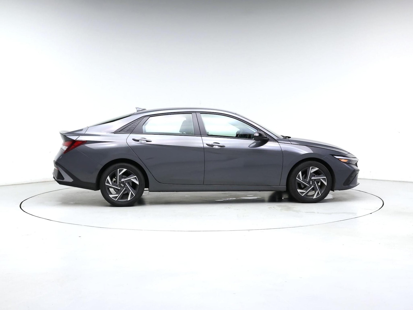 2025 Hyundai Elantra SEL - Photo 8