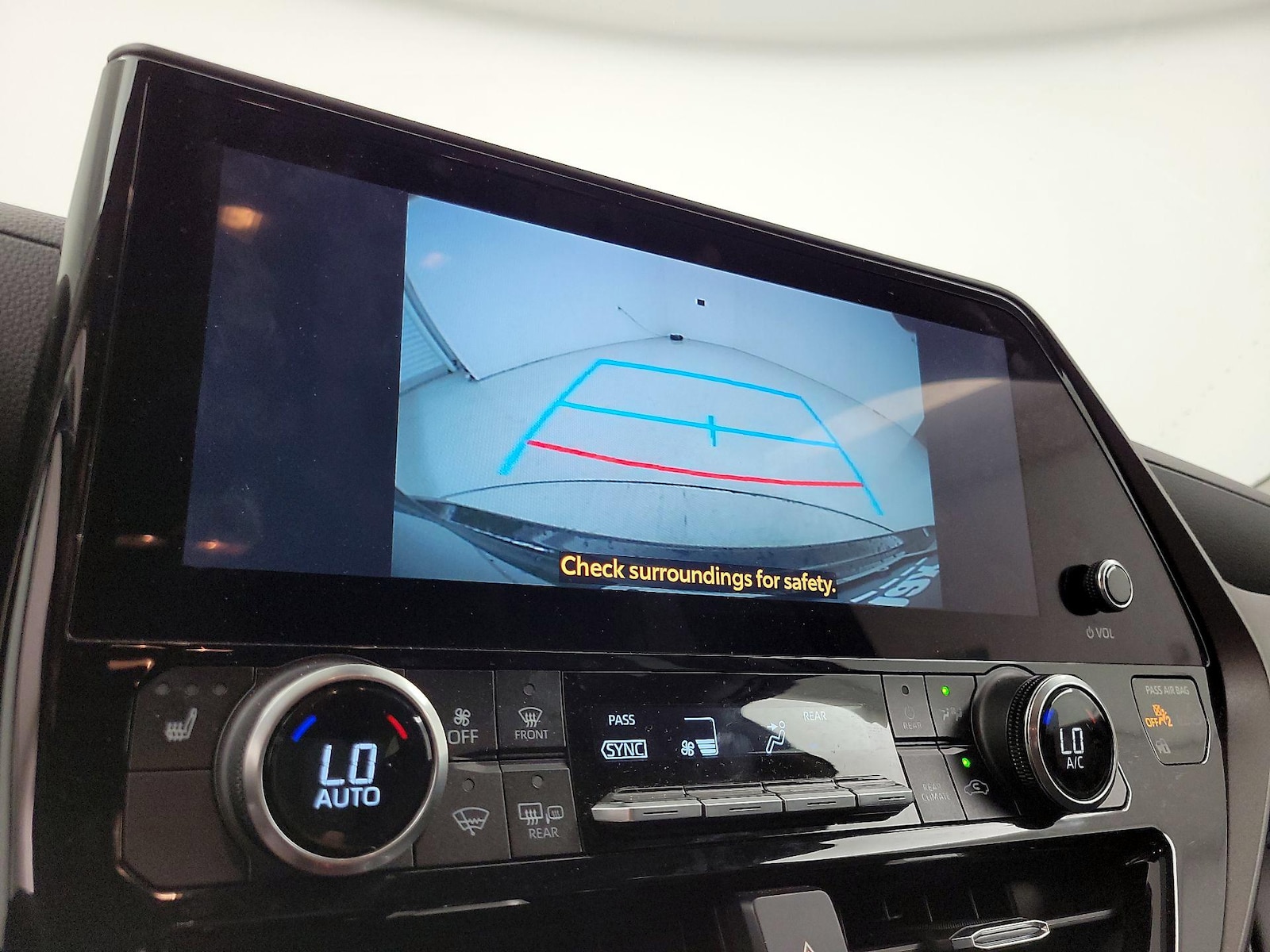2023 Toyota Highlander XLE - Photo 15