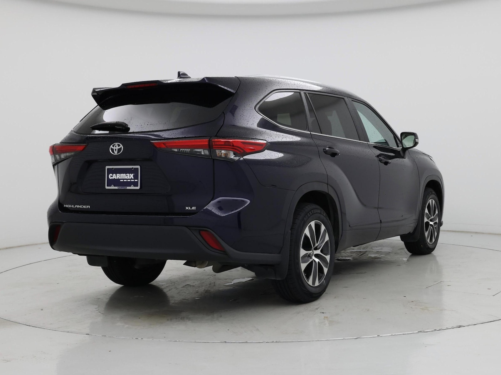 2023 Toyota Highlander XLE - Photo 9
