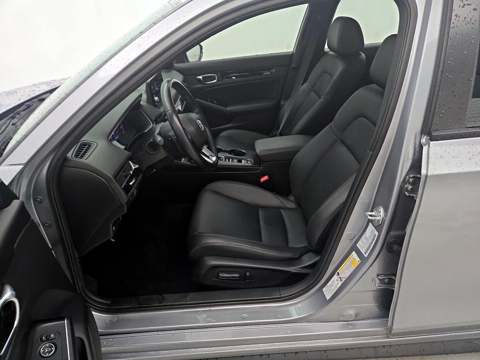 2022 Honda Civic Hatchback Sport Touring - Photo 12