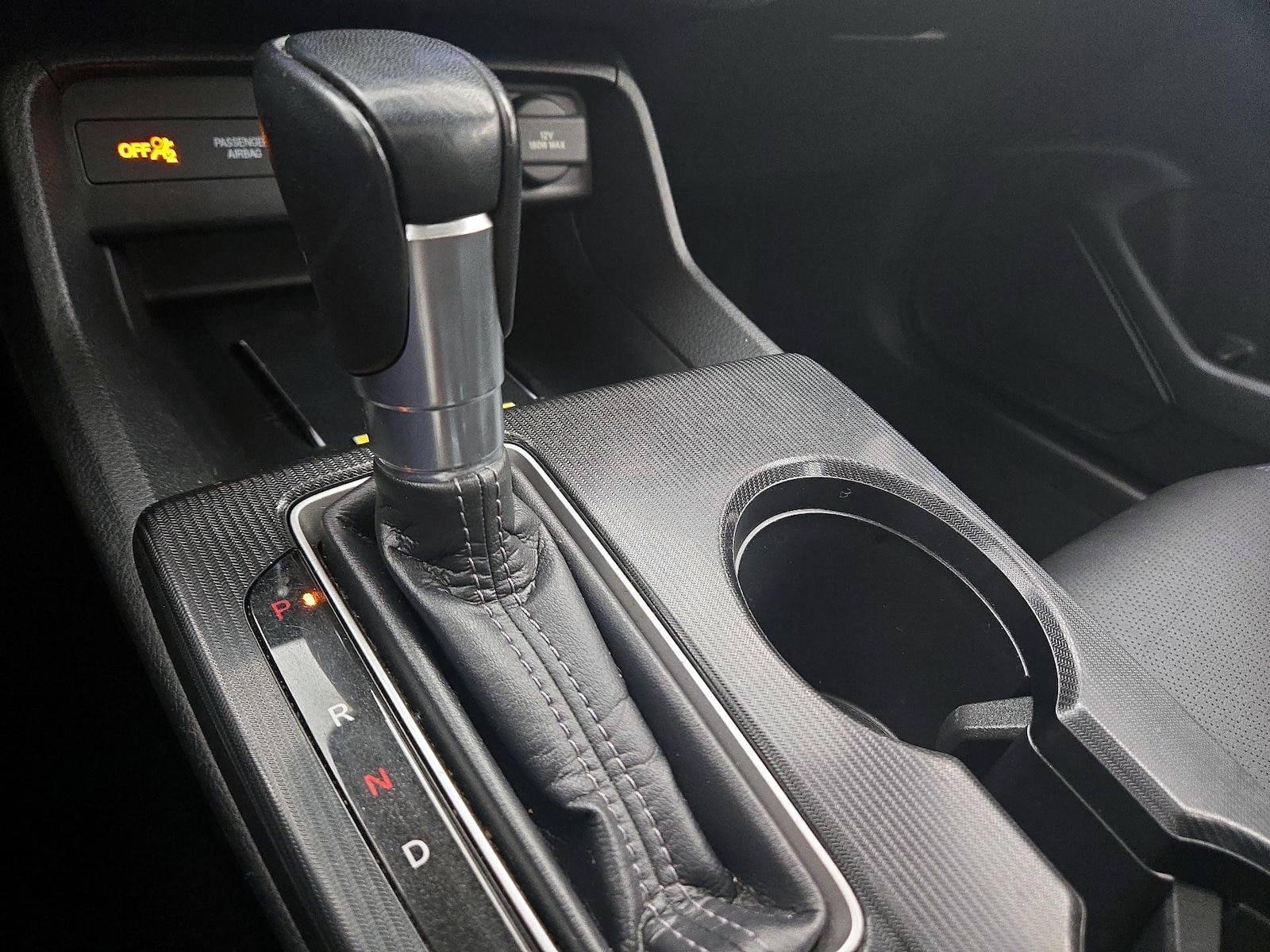 2022 Honda Civic Hatchback Sport Touring - Photo 18