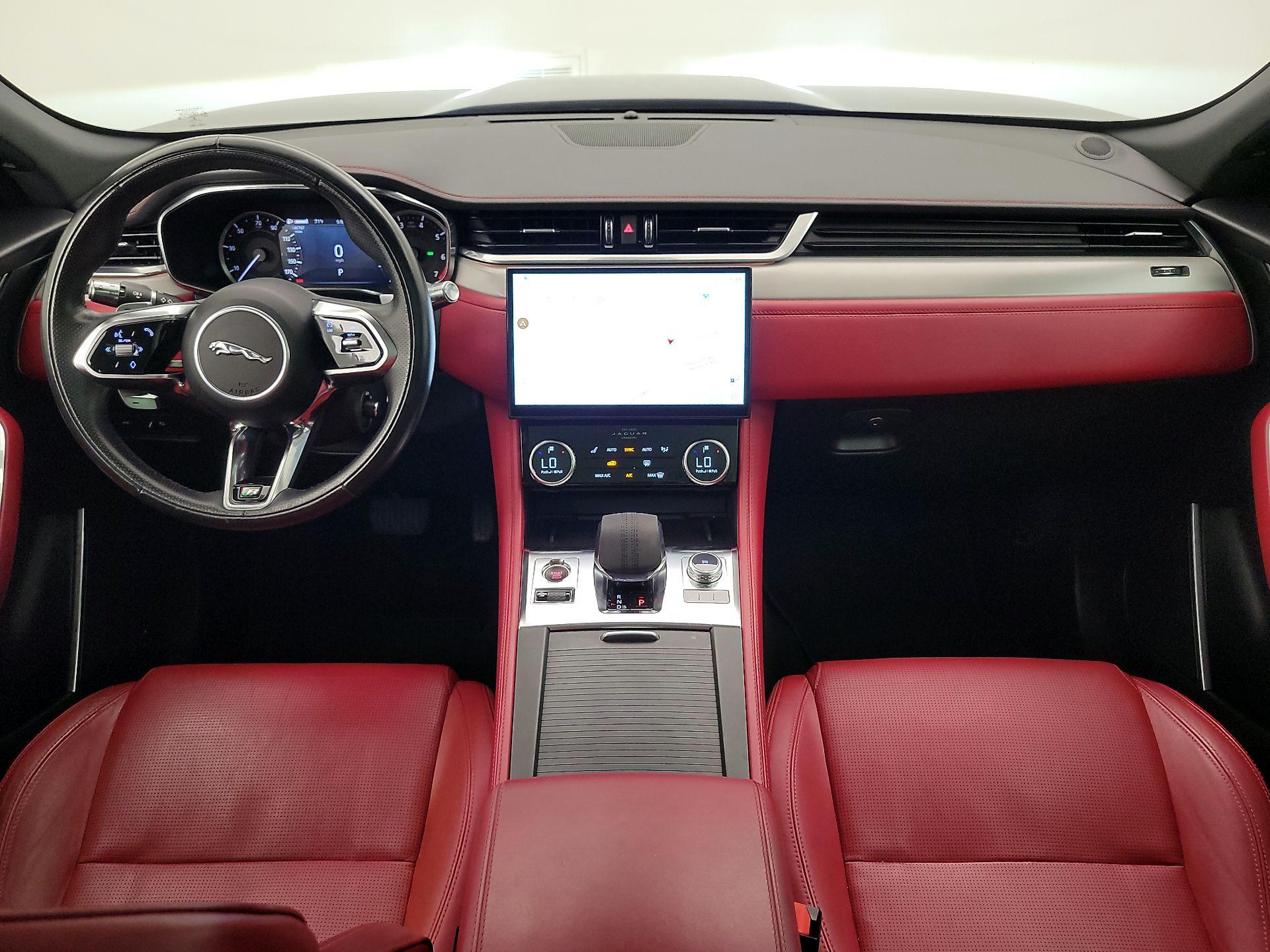 Thumbnail: 2021 Jaguar F-Pace - 9
