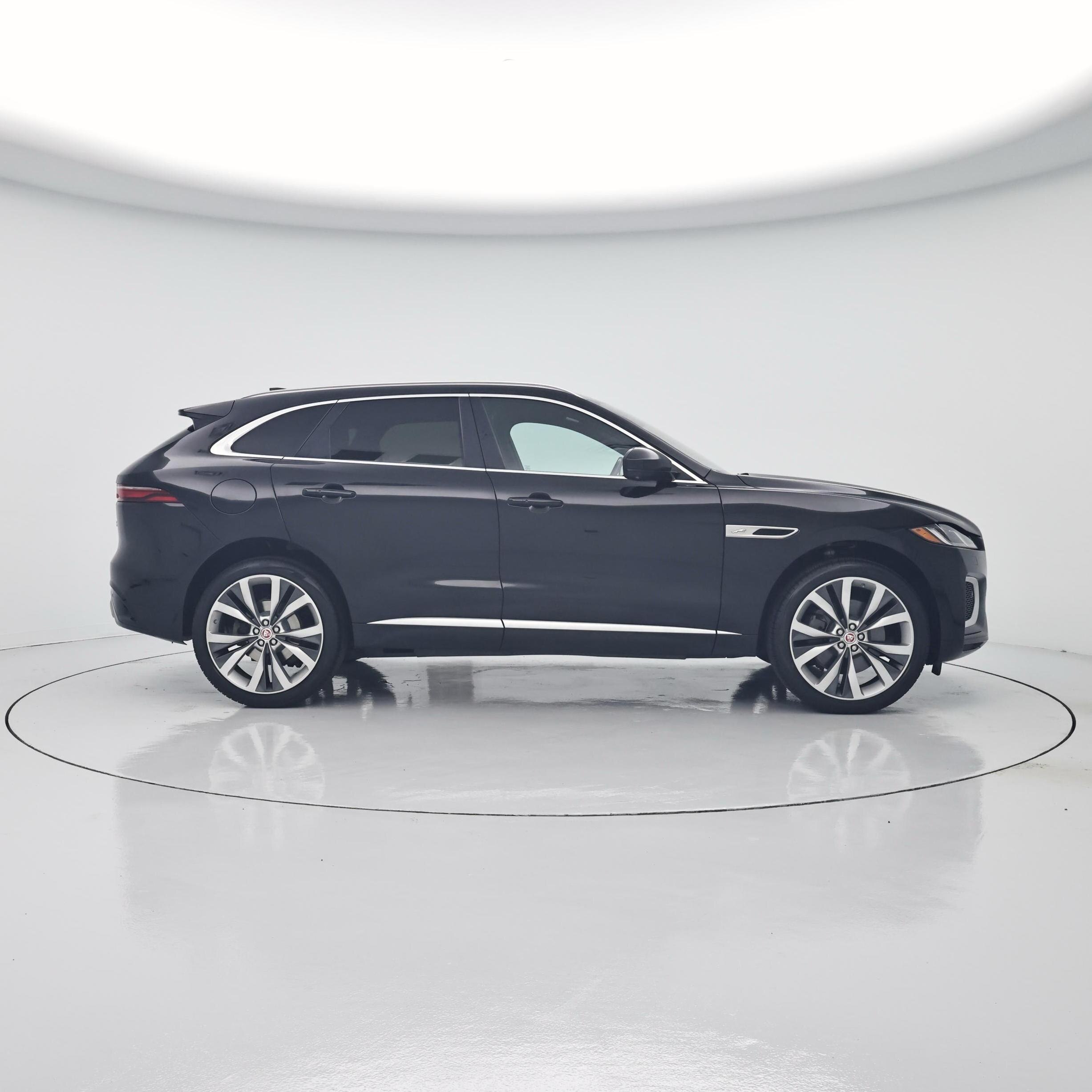 Thumbnail: 2021 Jaguar F-Pace - 7