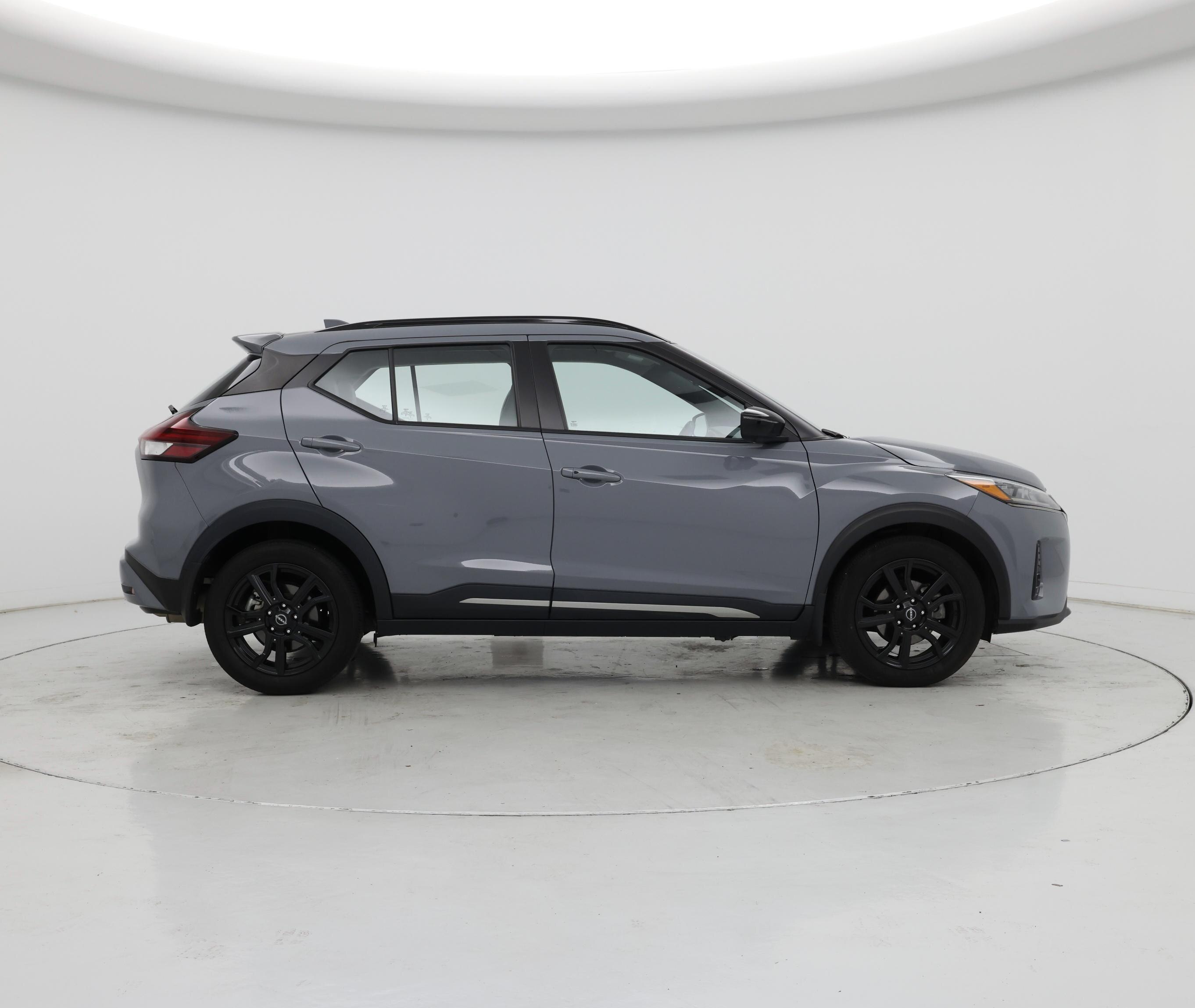 Thumbnail: 2024 Nissan Kicks - 7