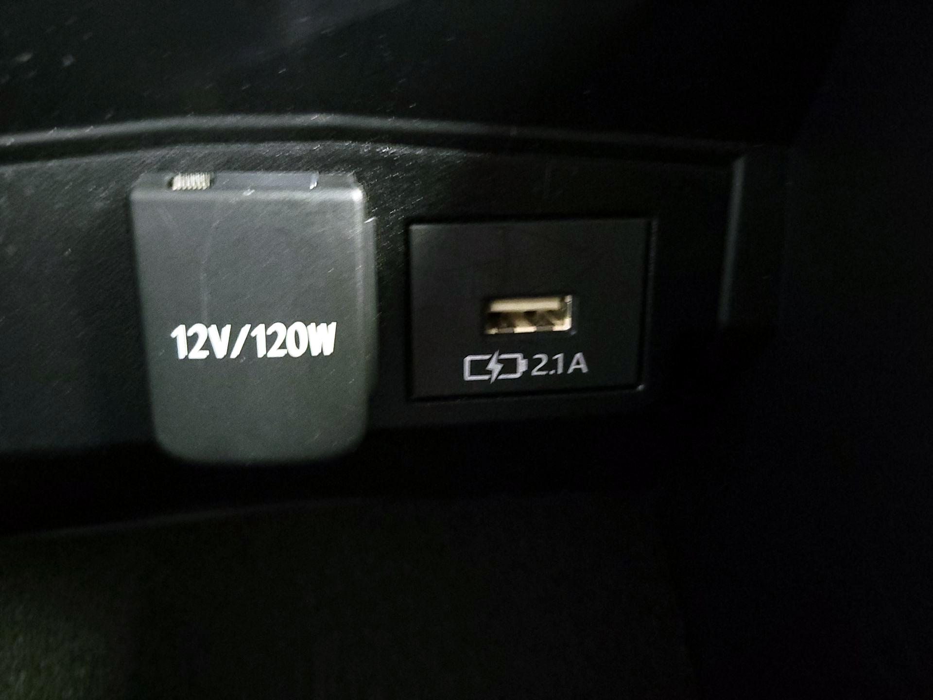 Thumbnail: 2020 Toyota Corolla - 18