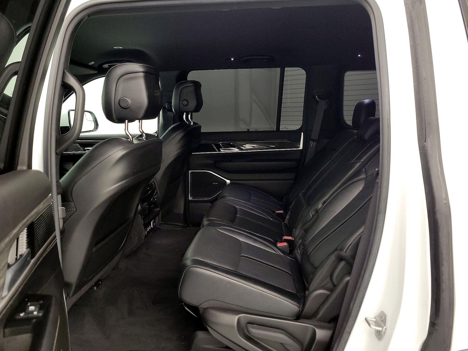 Rear Air Conditioning