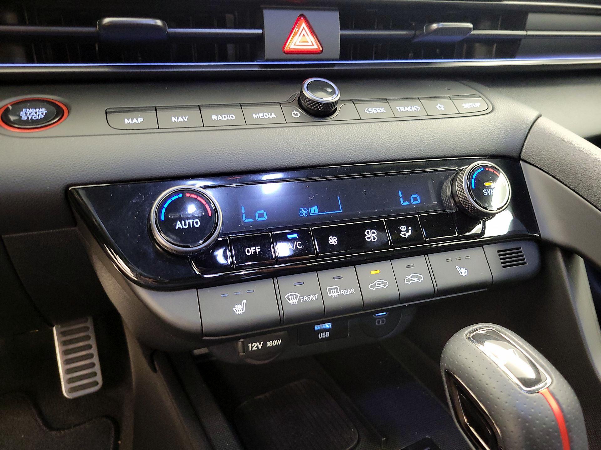 Thumbnail: 2025 Hyundai Elantra - 14