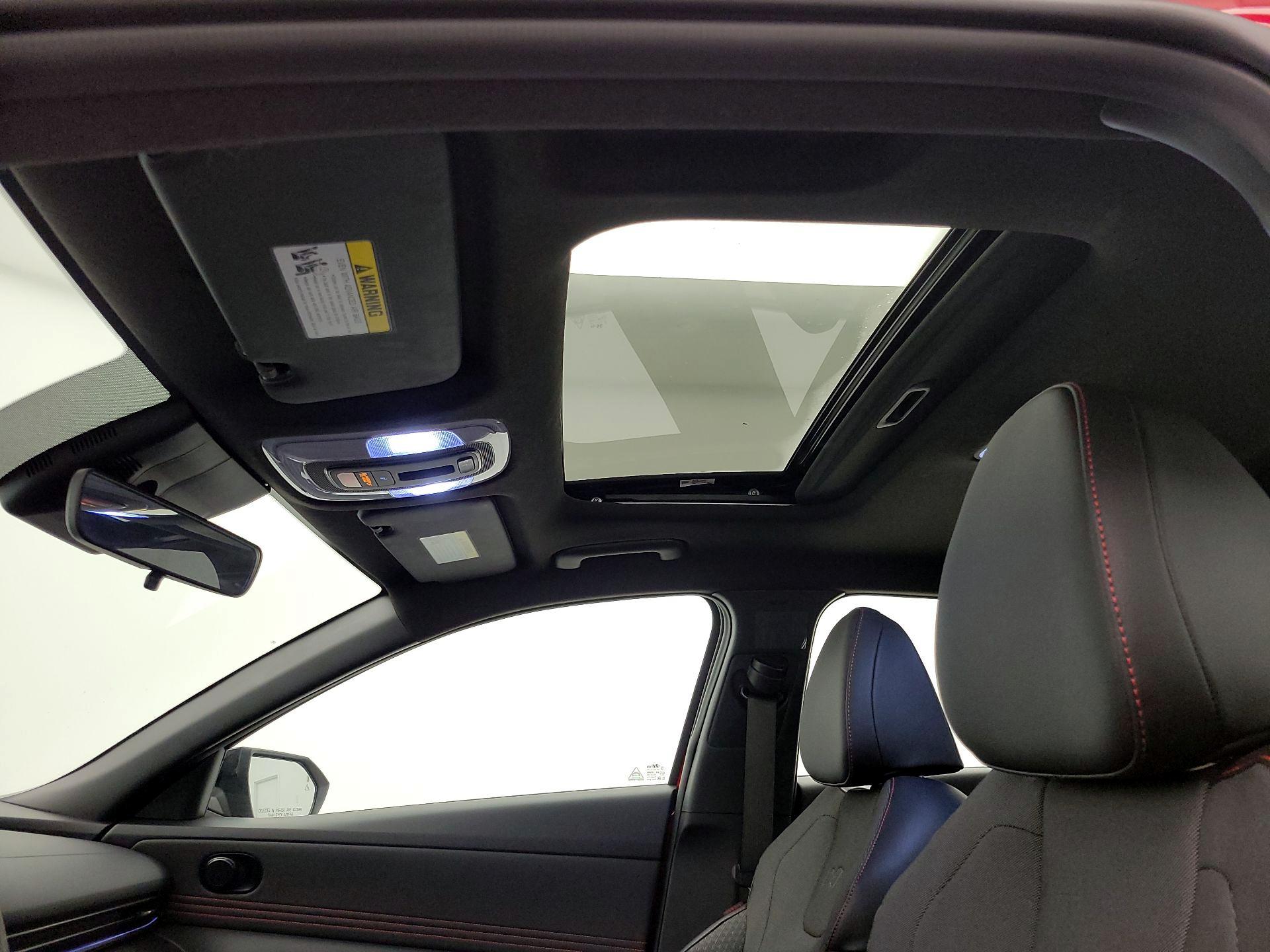 Thumbnail: 2025 Hyundai Elantra - 17