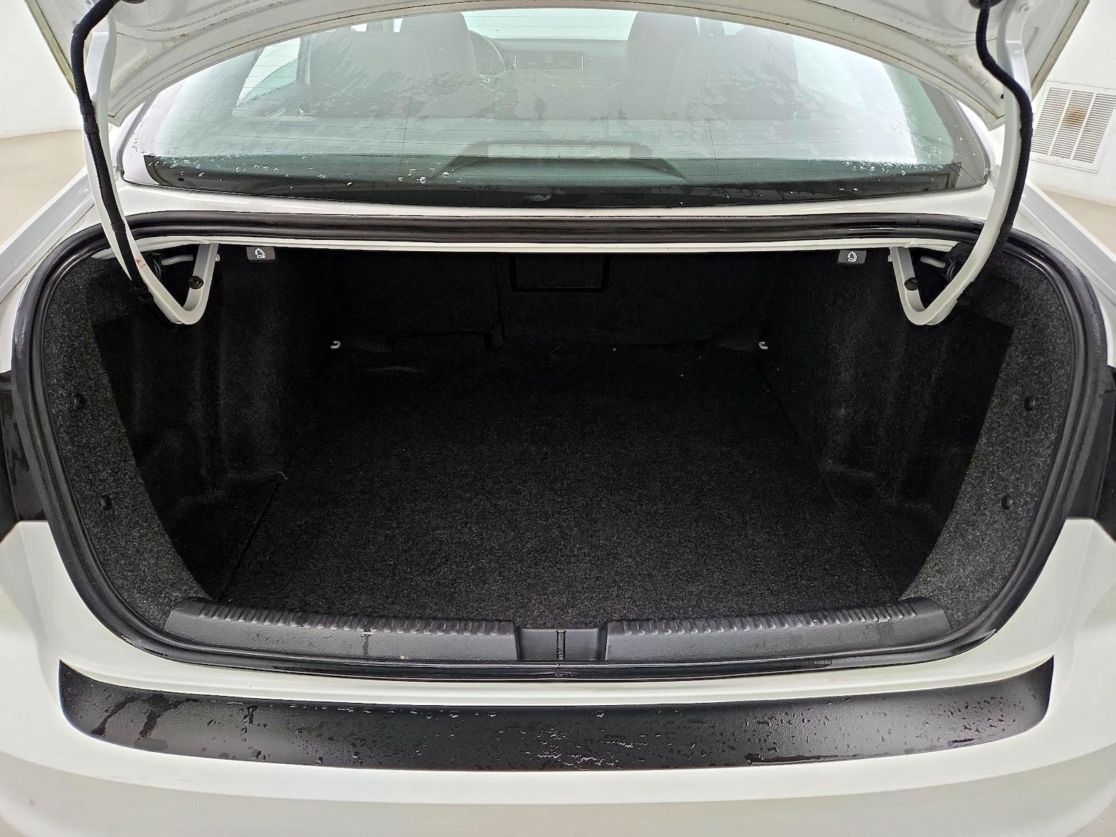 2017 Volkswagen Jetta SEL Premium - Photo 23